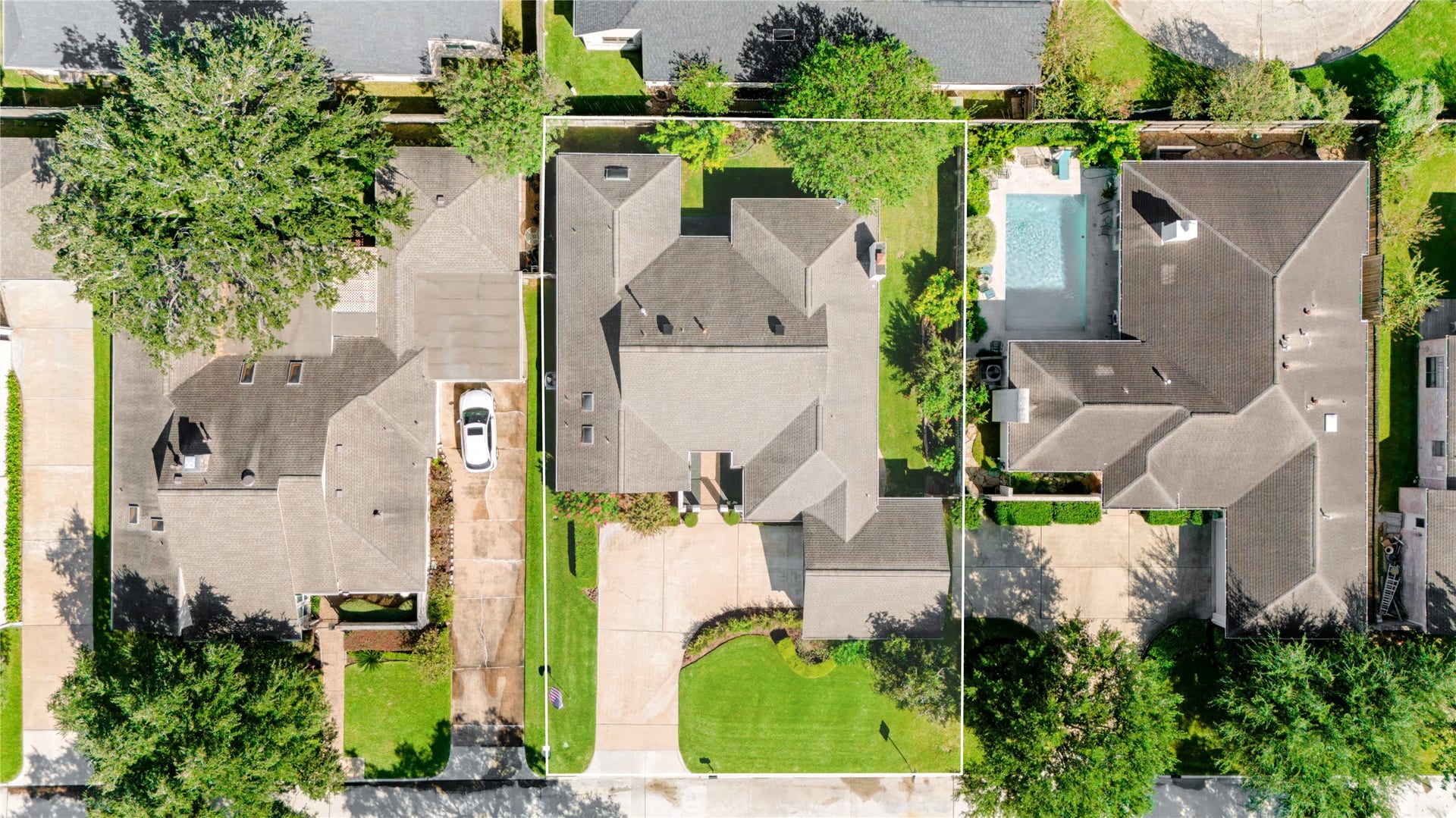 3323 Country Club Boulevard, Stafford, TX 77477 3323 Country Club Boulevard, Stafford, TX 77477