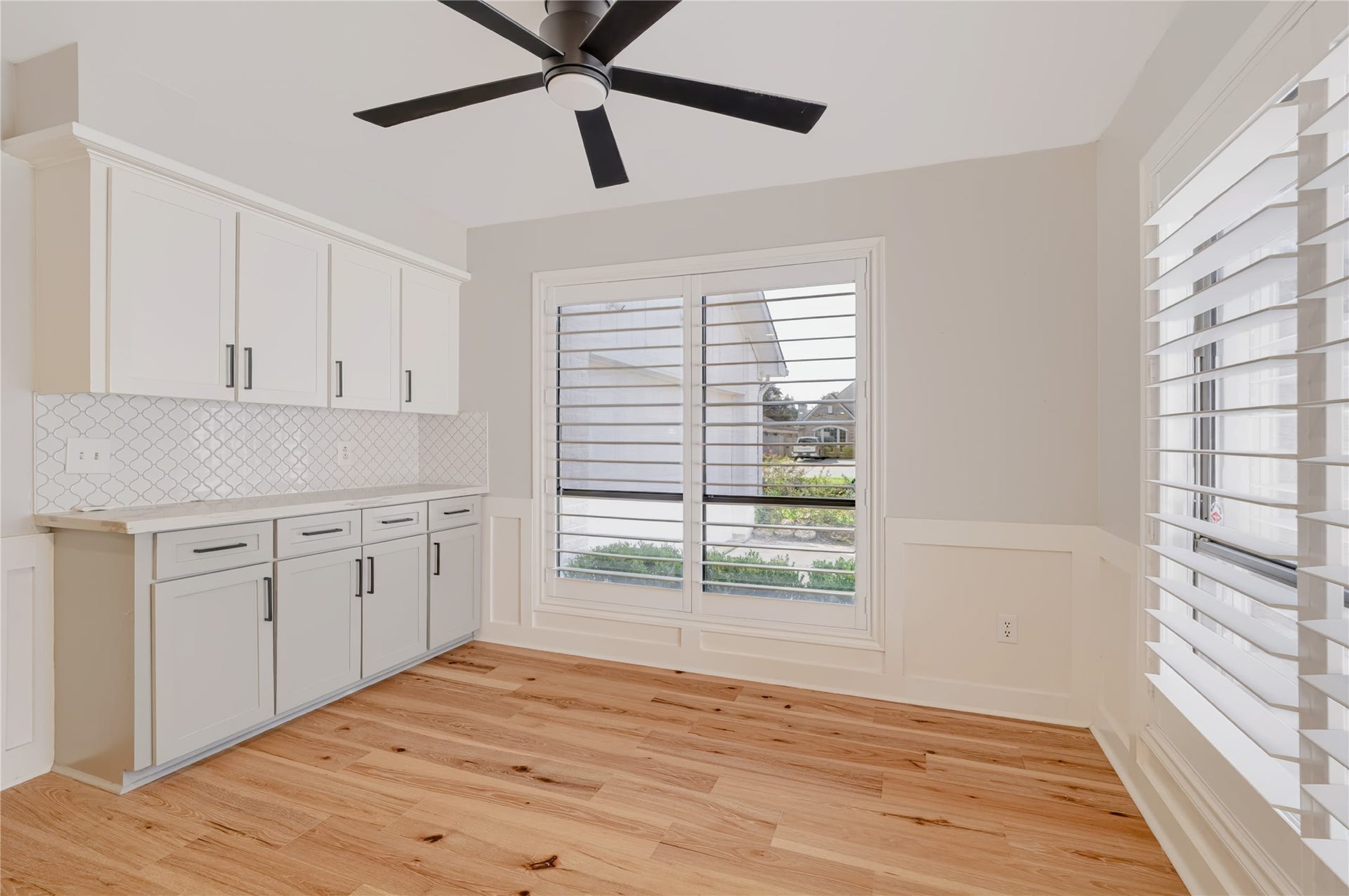 3323 Country Club Boulevard, Stafford, TX 77477 3323 Country Club Boulevard, Stafford, TX 77477