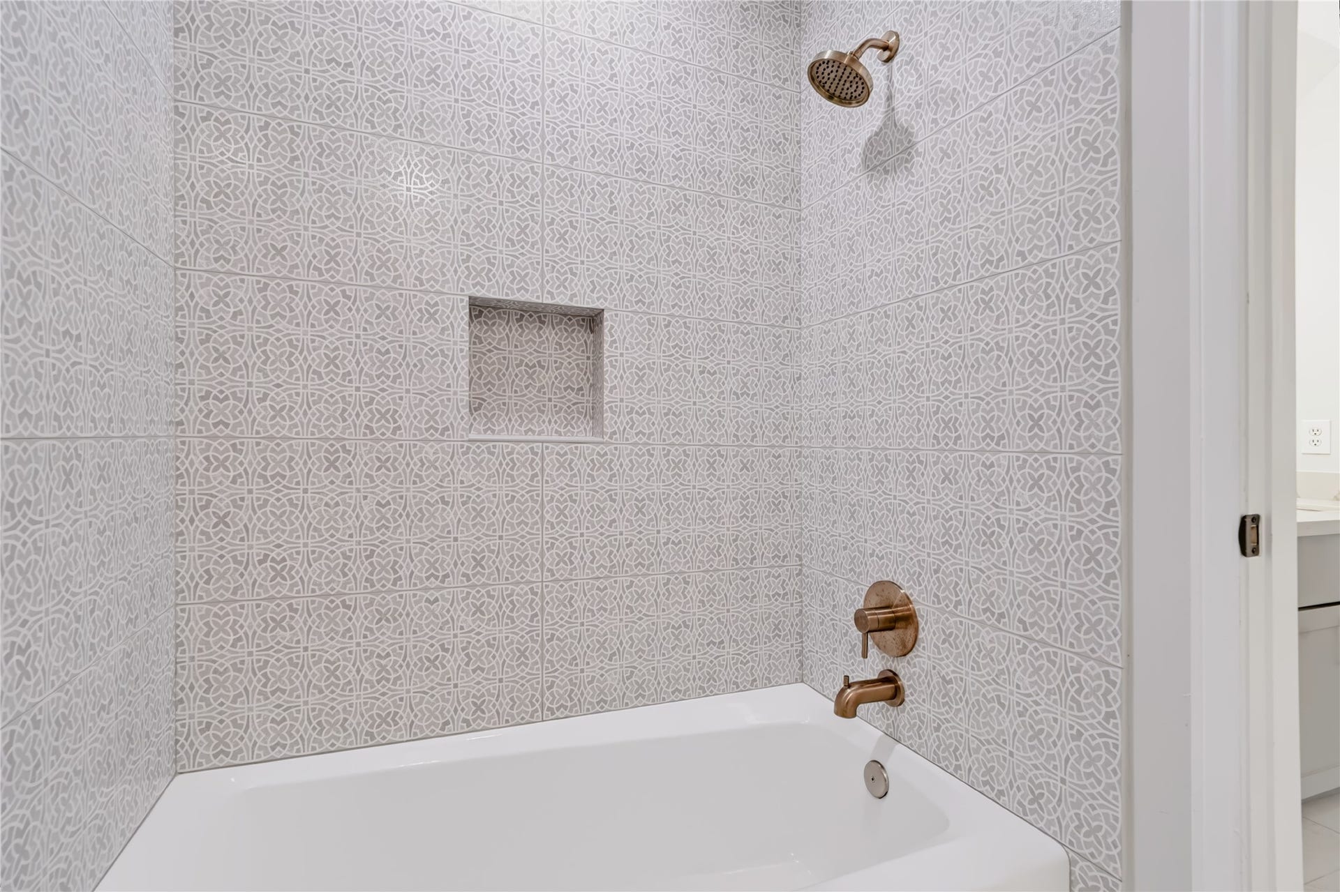 3323 Country Club Boulevard, Stafford, TX 77477 3323 Country Club Boulevard, Stafford, TX 77477