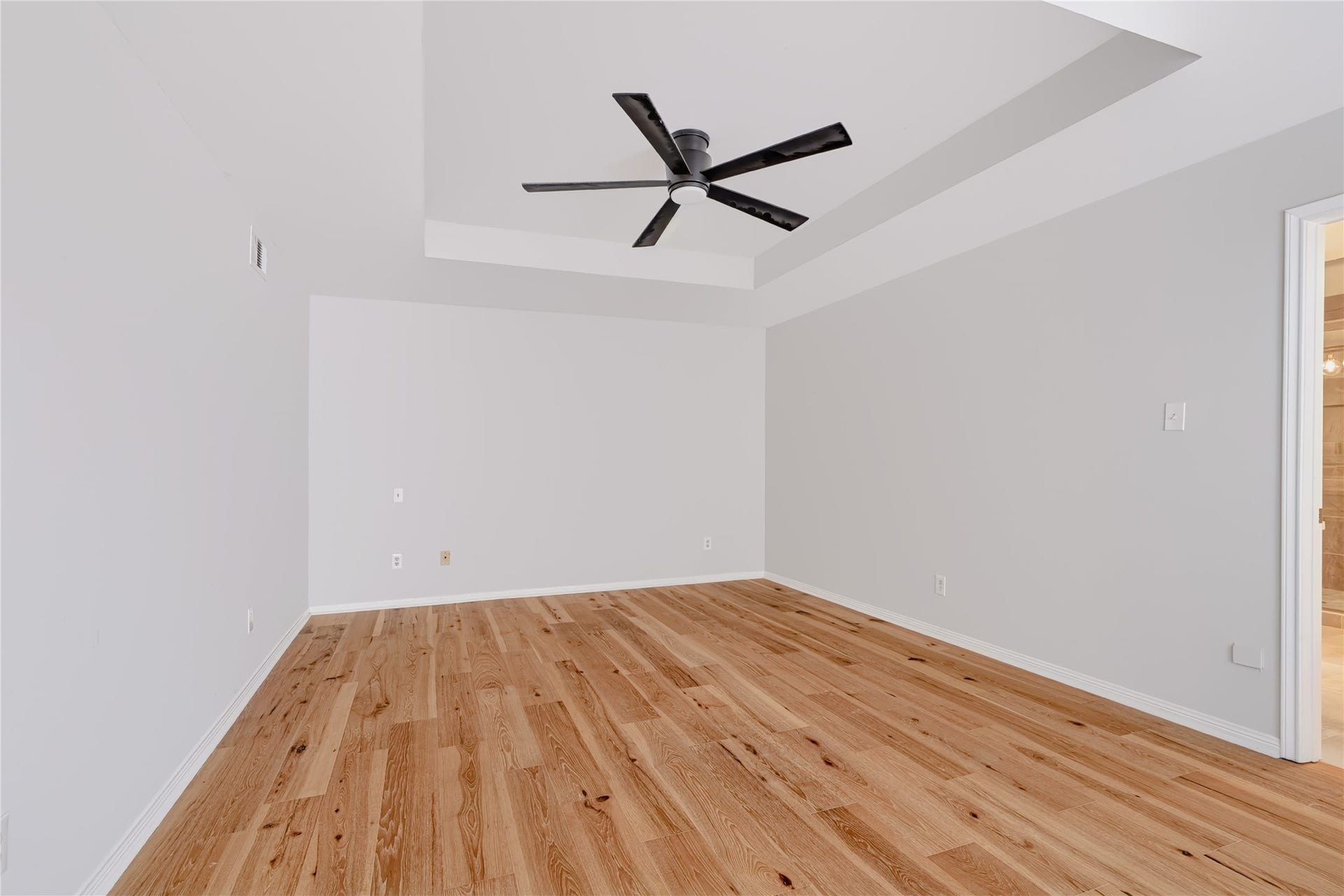 3323 Country Club Boulevard, Stafford, TX 77477 3323 Country Club Boulevard, Stafford, TX 77477