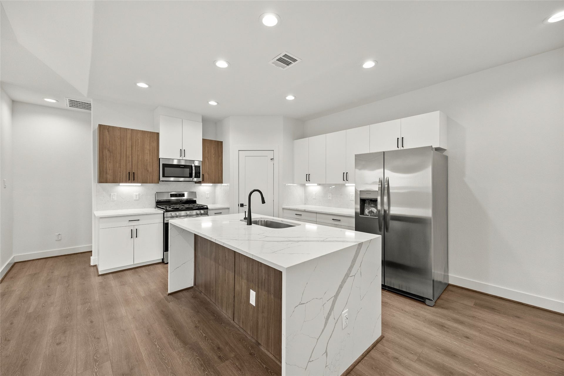 2732 Sunny Briar Drive, Katy, TX 77493 2732 Sunny Briar Drive, Katy, TX 77493