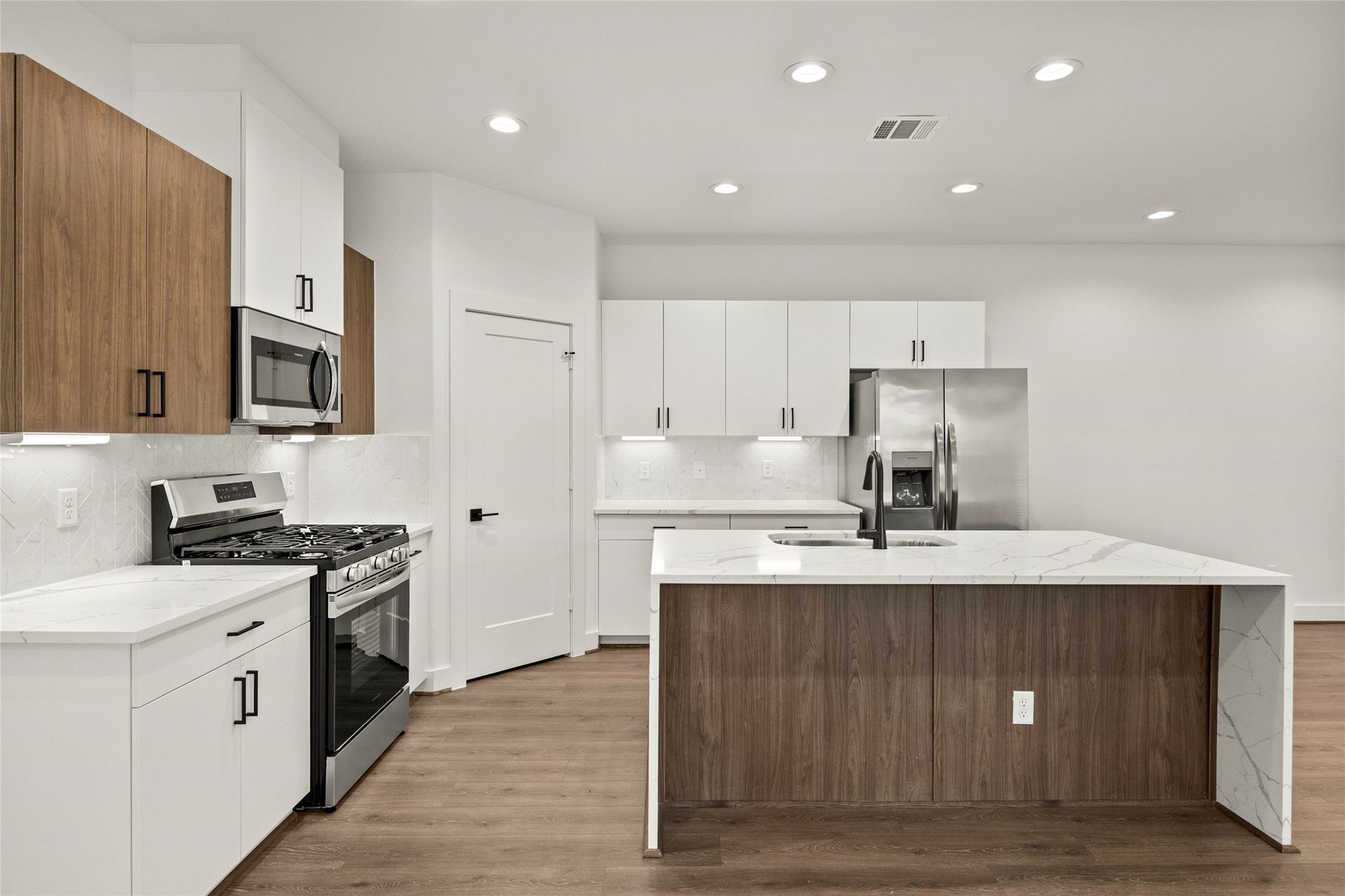 2732 Sunny Briar Drive, Katy, TX 77493 2732 Sunny Briar Drive, Katy, TX 77493