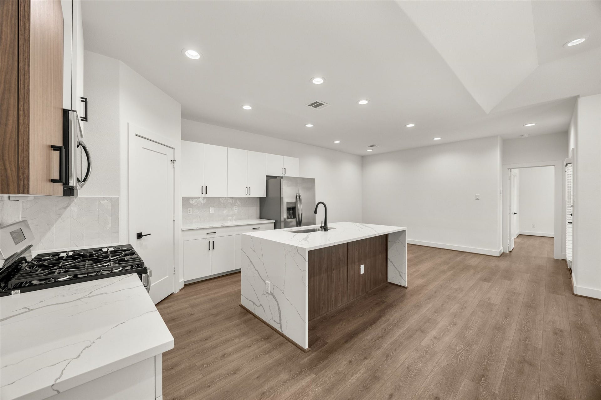 2732 Sunny Briar Drive, Katy, TX 77493 2732 Sunny Briar Drive, Katy, TX 77493