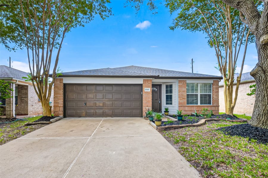Property photo for 10430 Deer Branch, Missouri City, TX