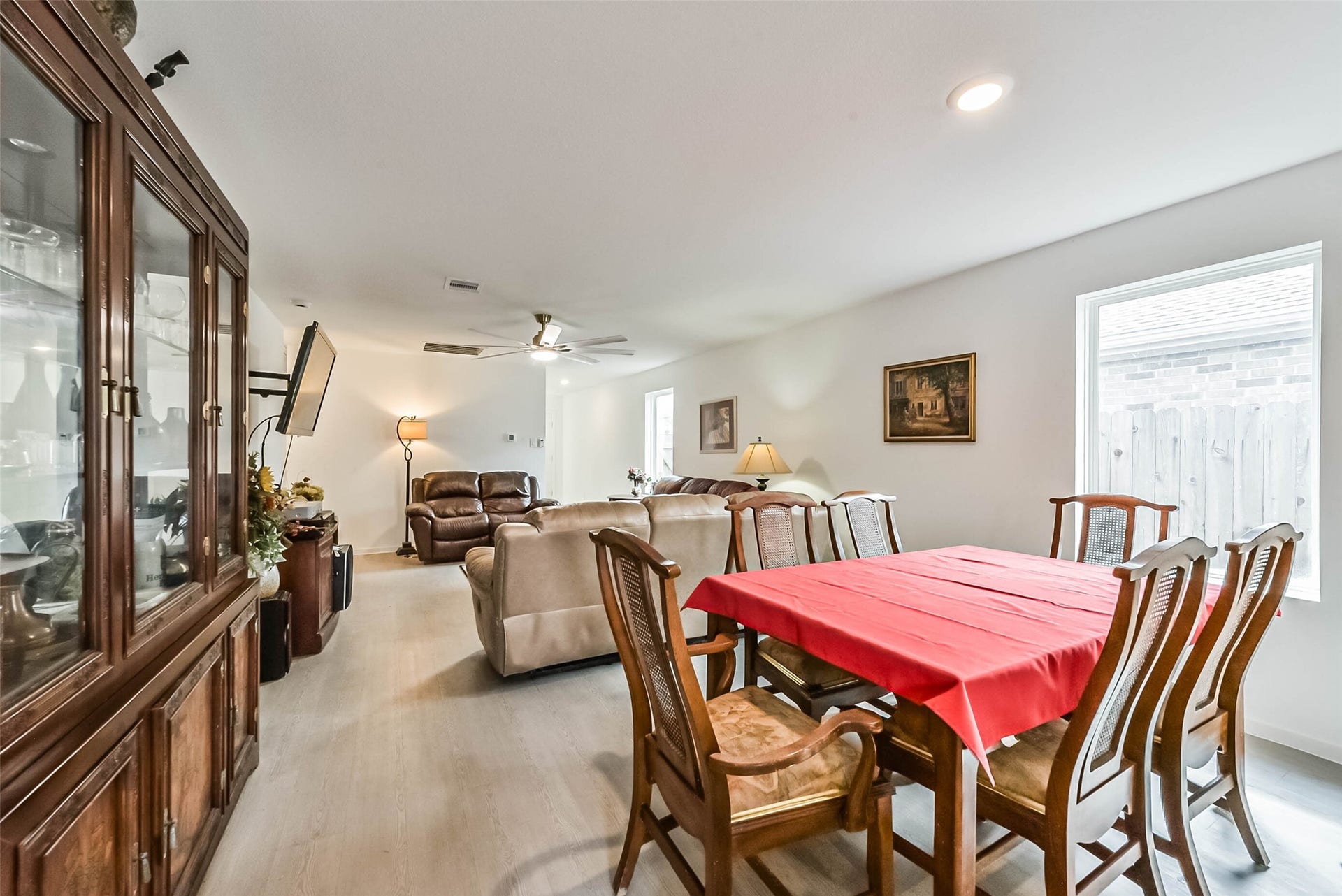 28814 Texas Plains Drive, Hockley, TX 77447