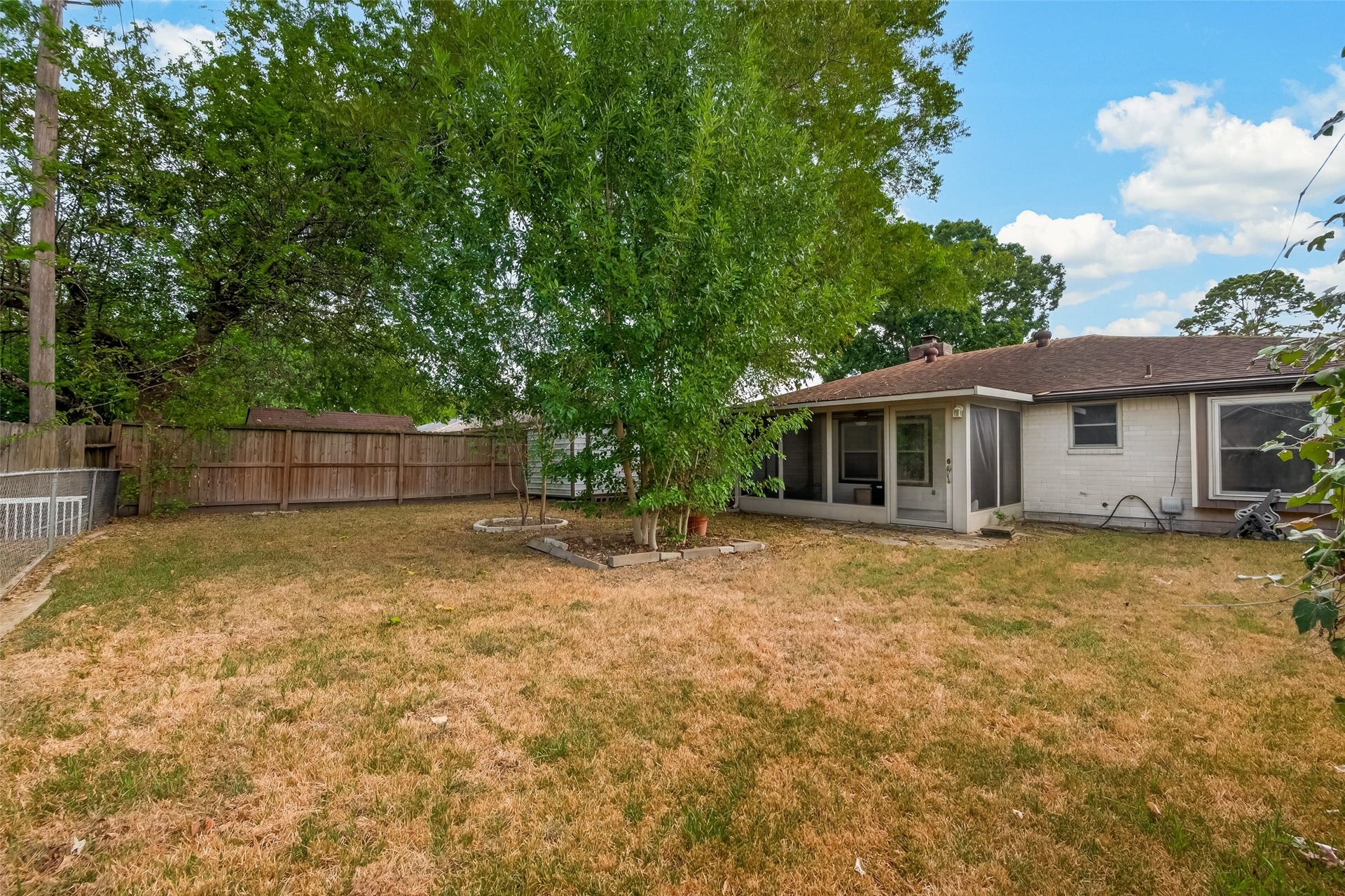 7742 Willow Mint Lane, Houston, TX 77086 Backyard