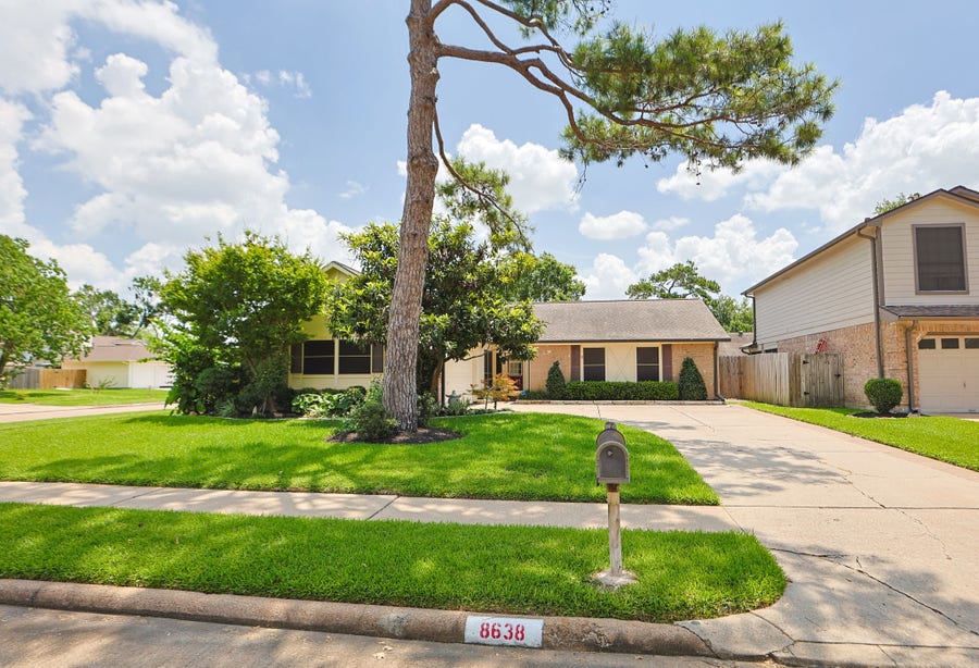 Property photo for 8638 Lake Crystal Drive, Houston, TX