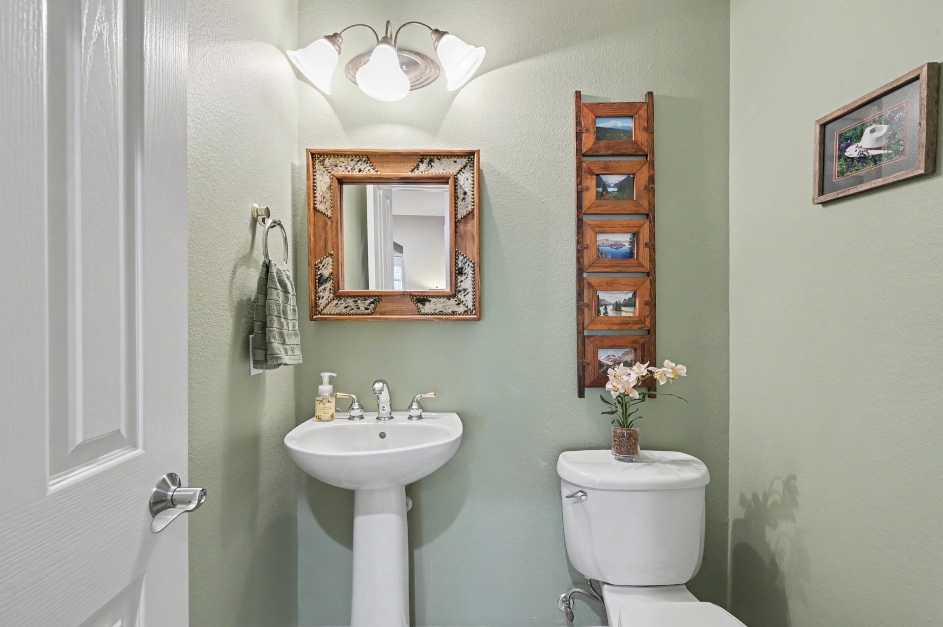 43 S Plum Crest Circle, The Woodlands, TX 77382 43 S Plum Crest Circle, The Woodlands, TX 77382