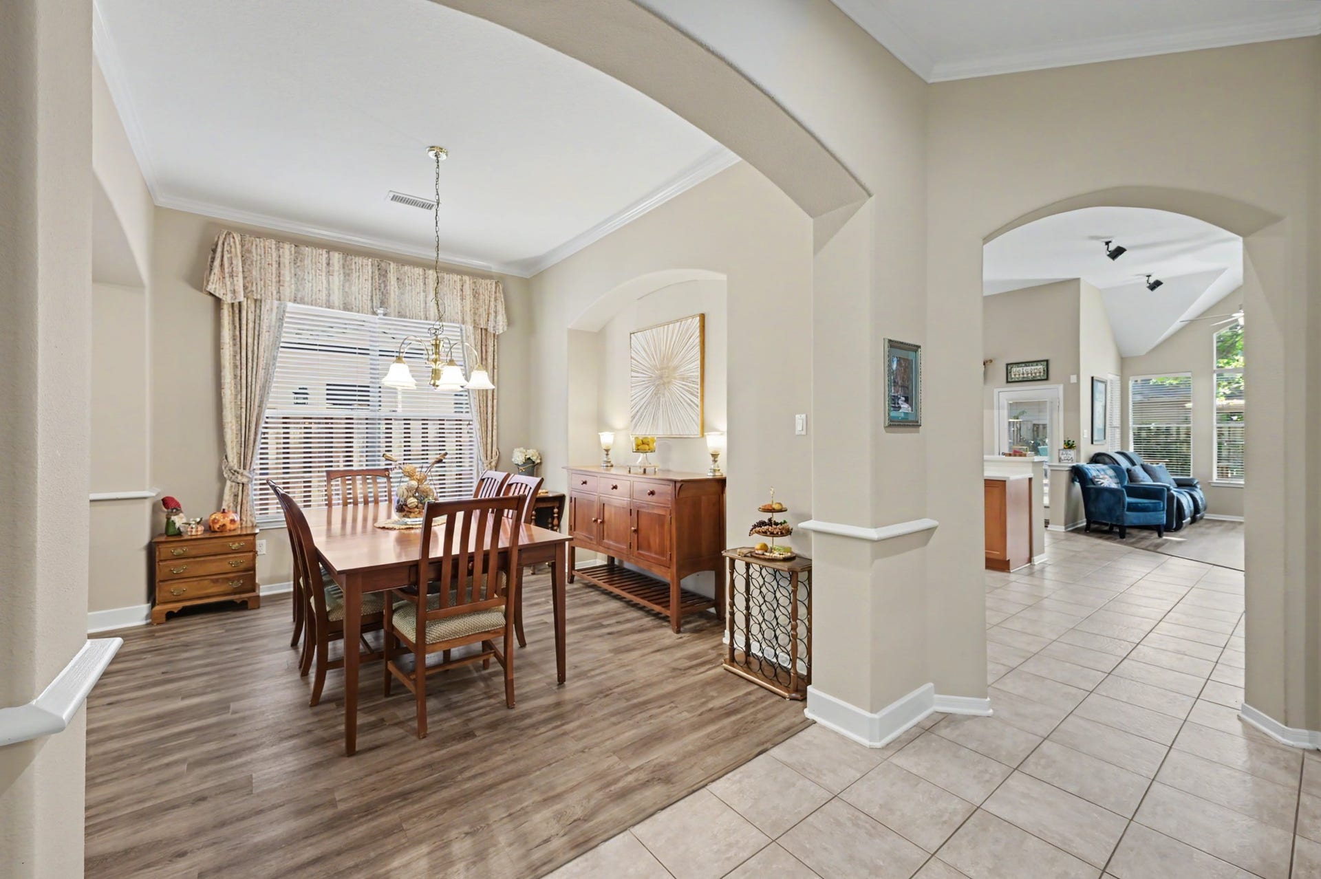 43 S Plum Crest Circle, The Woodlands, TX 77382 43 S Plum Crest Circle, The Woodlands, TX 77382