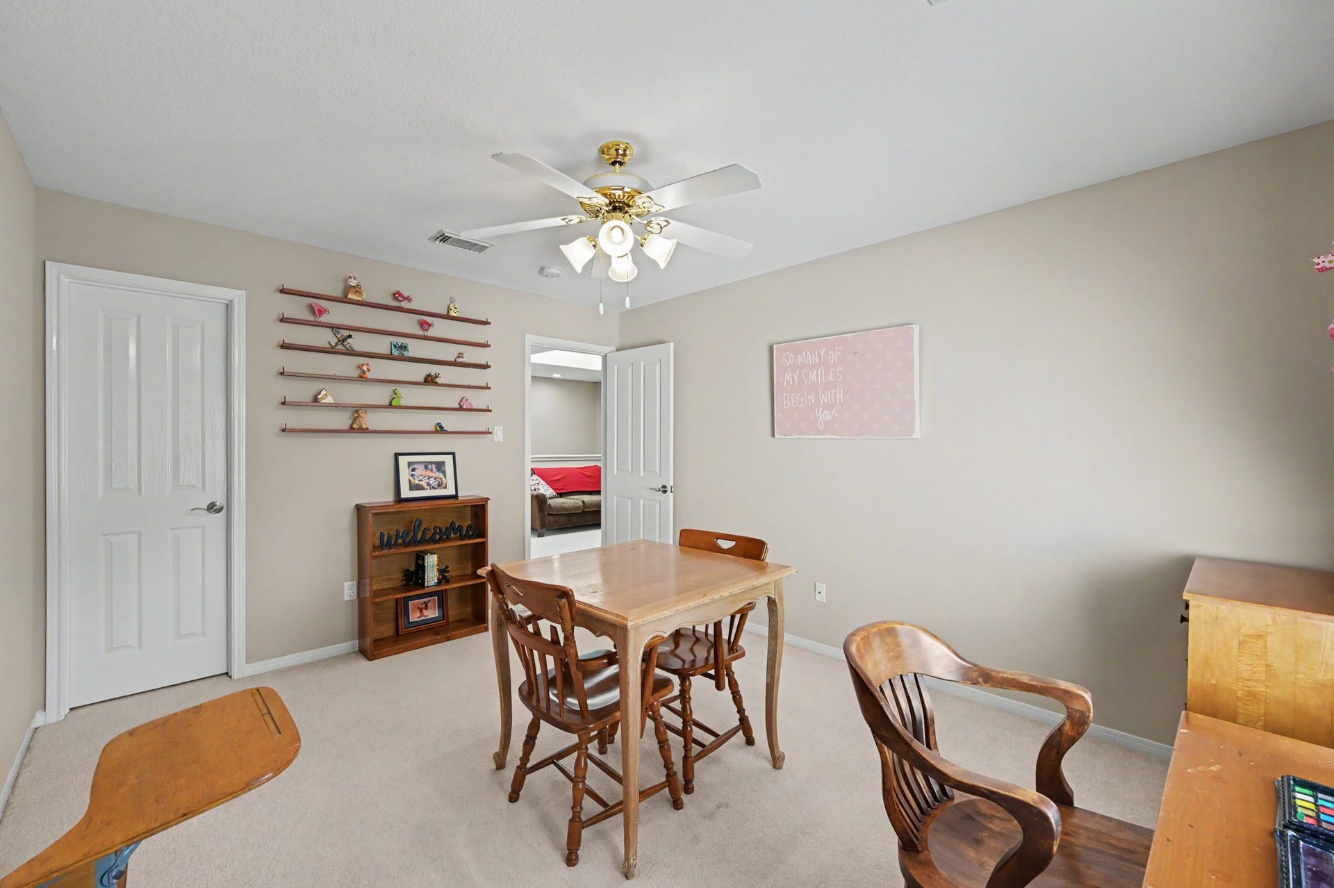 43 S Plum Crest Circle, The Woodlands, TX 77382 2nd secondary bedroom with grandkids playroom set up