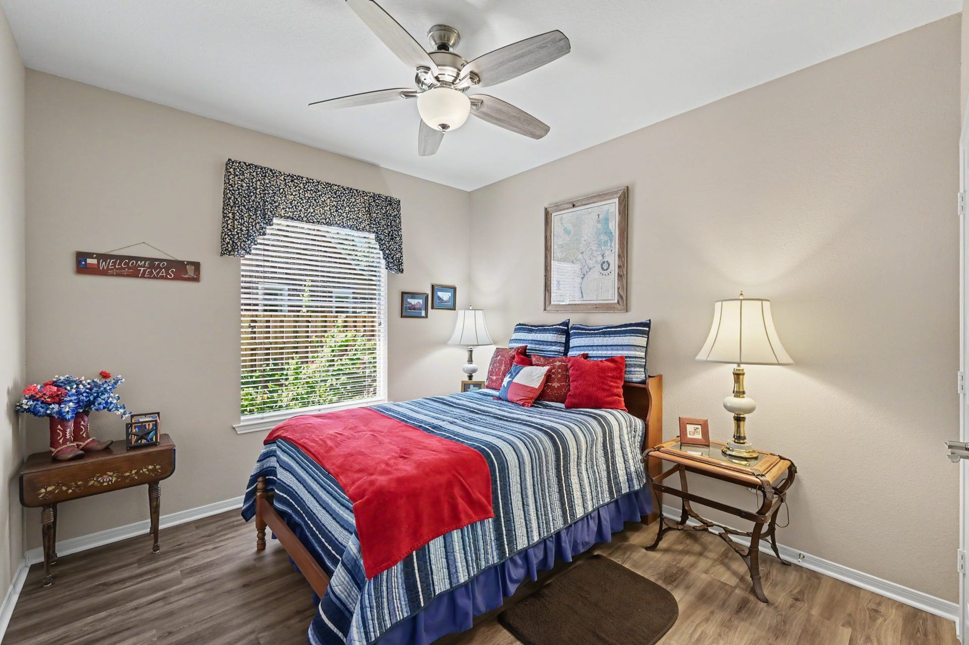 43 S Plum Crest Circle, The Woodlands, TX 77382 43 S Plum Crest Circle, The Woodlands, TX 77382
