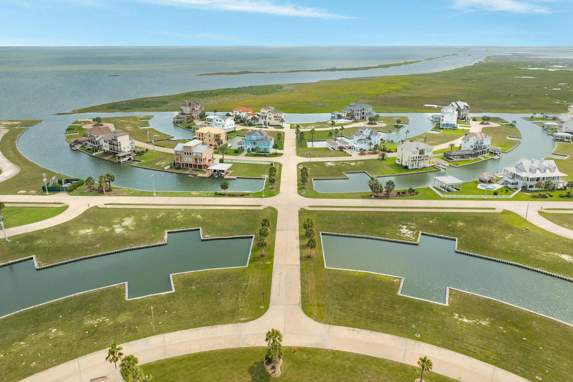 21 Big Torch, Hitchcock, TX 77563 Build your home away from home or live here every day - your choice. There is no timeline to build.