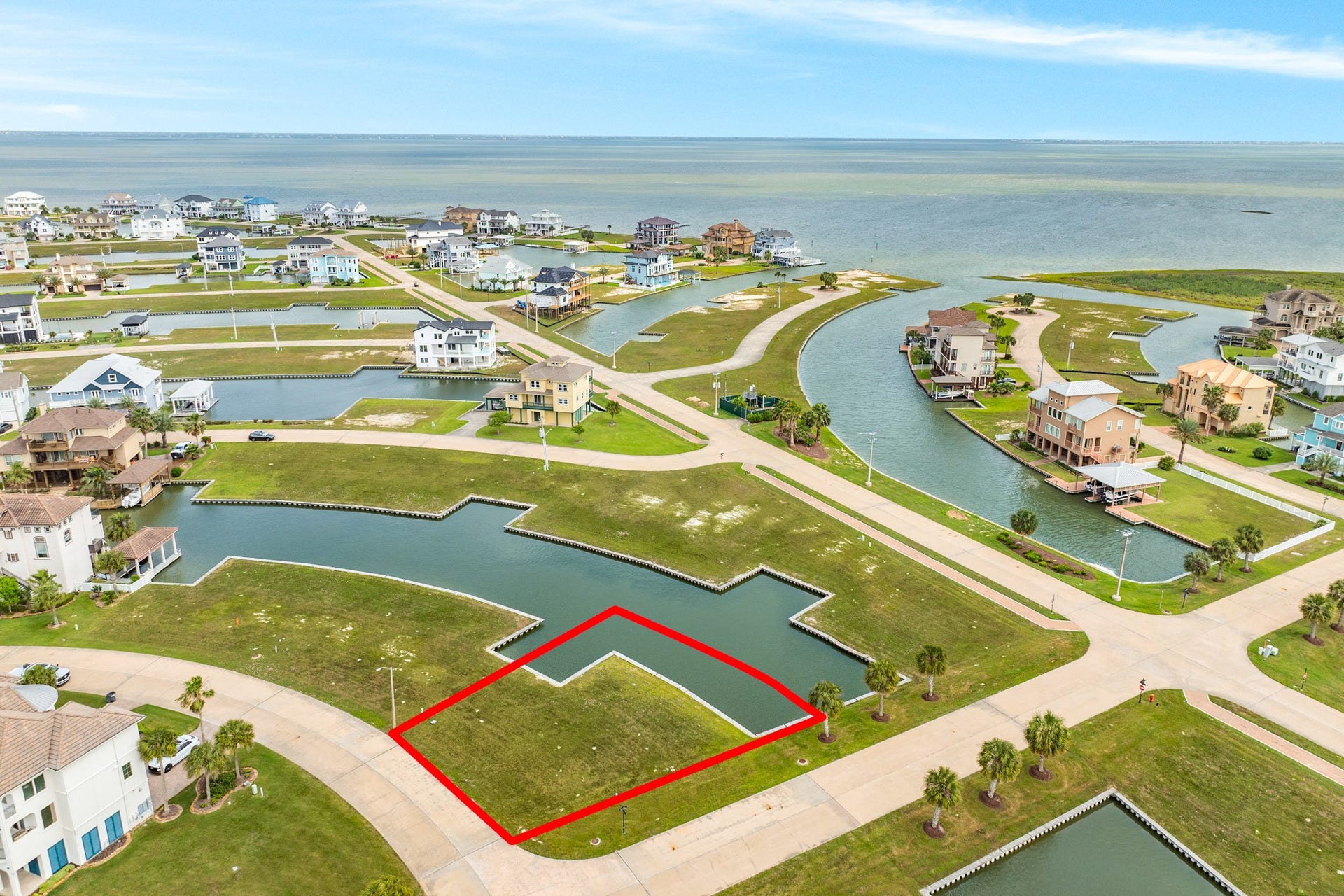 21 Big Torch, Hitchcock, TX 77563 More views of the bay layout