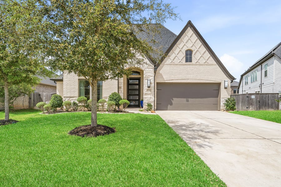 Property photo for 2106 Stargrass Drive, Katy, TX
