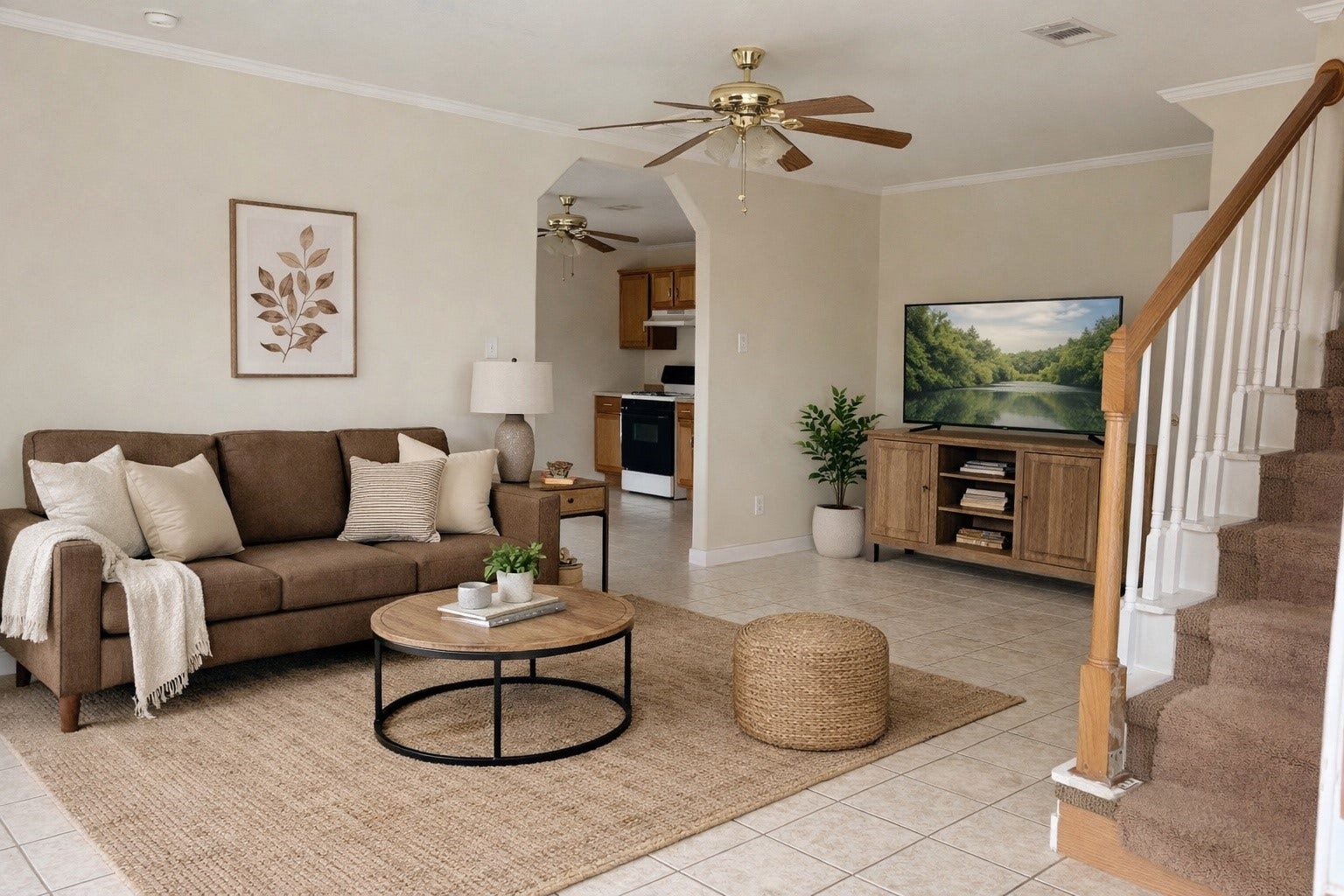 6615 Overlook Drive, Houston, TX 77041 Virtually staged living room