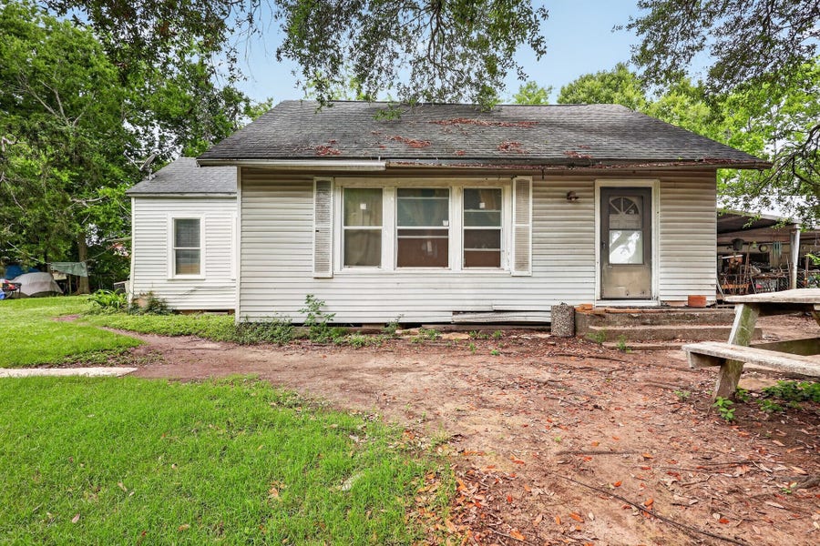Property photo for 101 Virginia Street, South Houston, TX