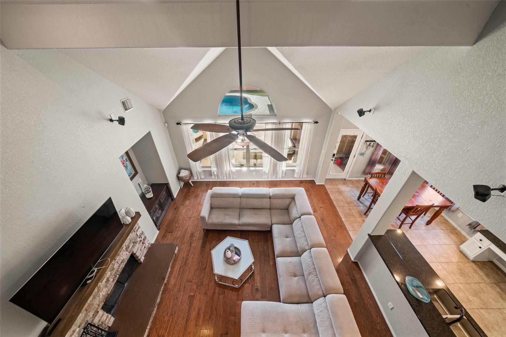A bird's-eye view of the impressive living room.