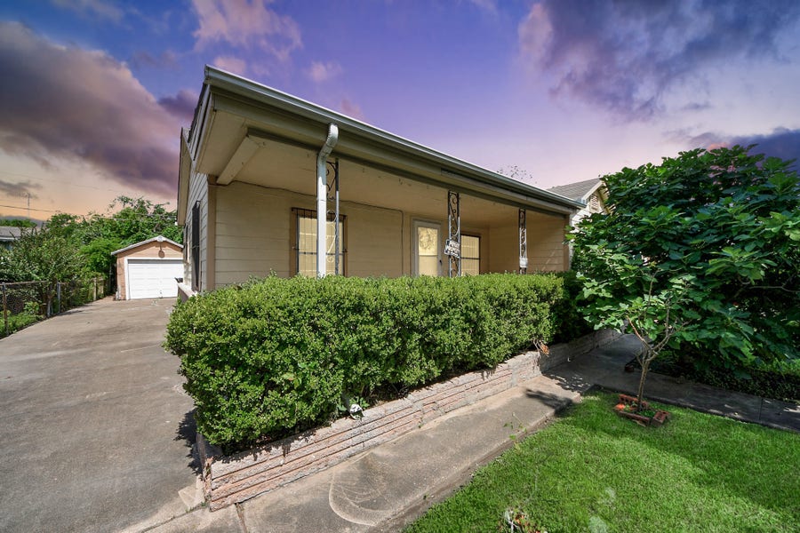 Property photo for 132 Hoffman Street, Houston, TX