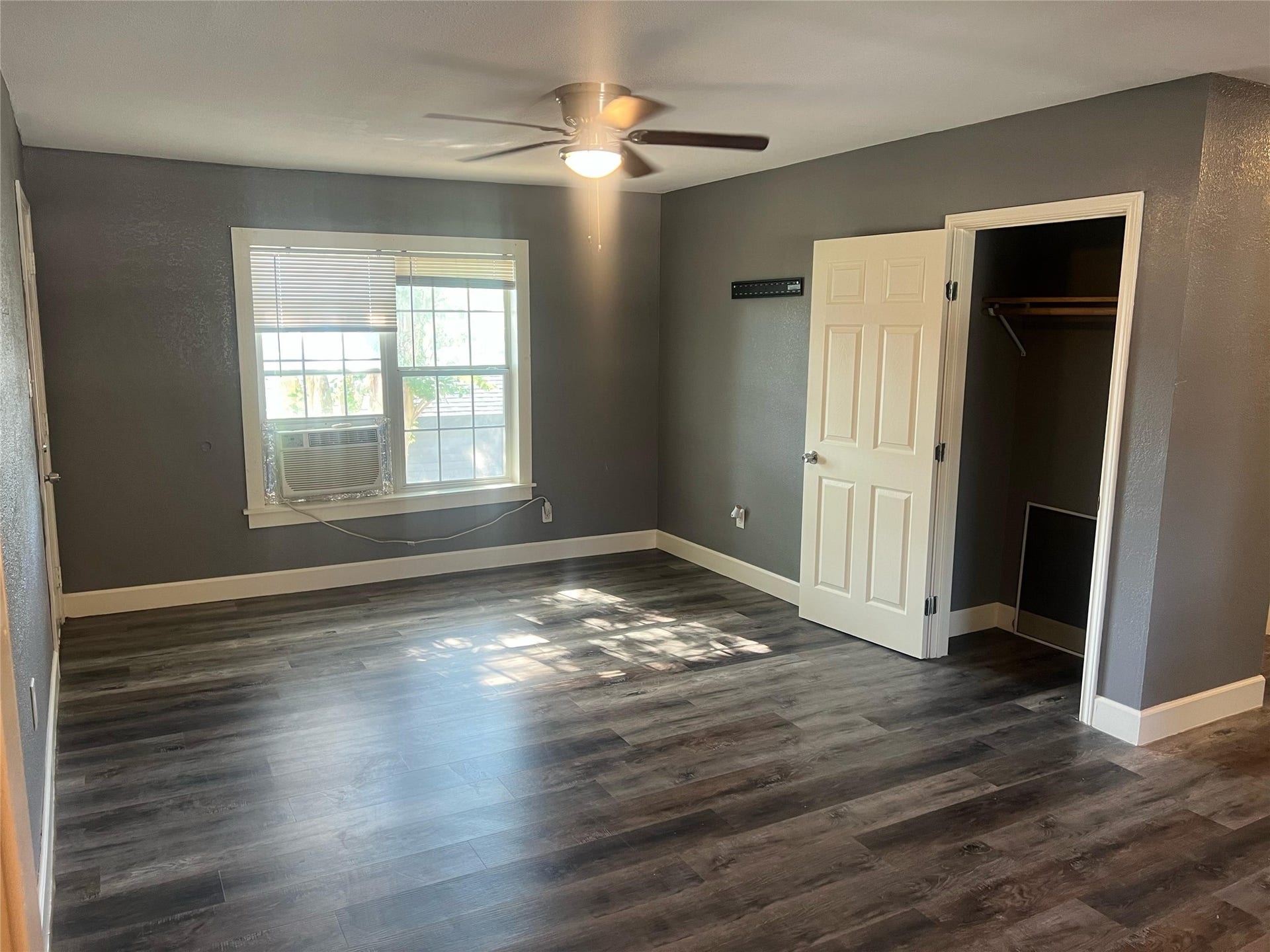 4326 Larkspur Street, #1-4, Houston, TX 77051 4326 Larkspur Street, #1-4, Houston, TX 77051