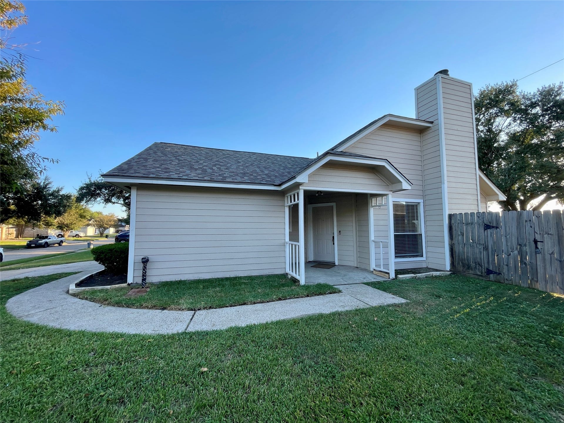 6619 Pleasant Stream Drive, Katy, TX 77449 6619 Pleasant Stream Drive, Katy, TX 77449