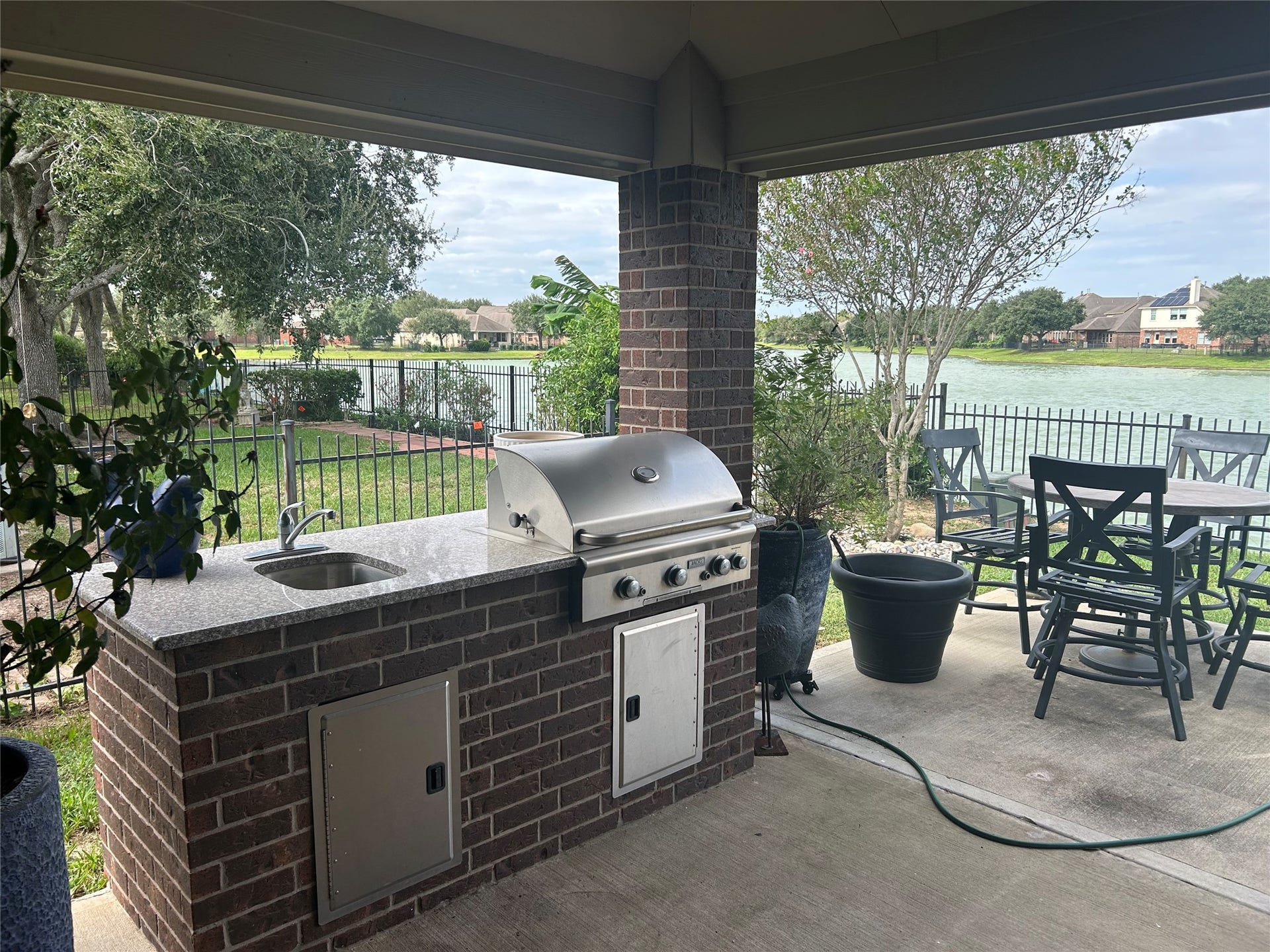 26118 Travis Brook Drive, Richmond, TX 77406 26118 Travis Brook Drive, Richmond, TX 77406
