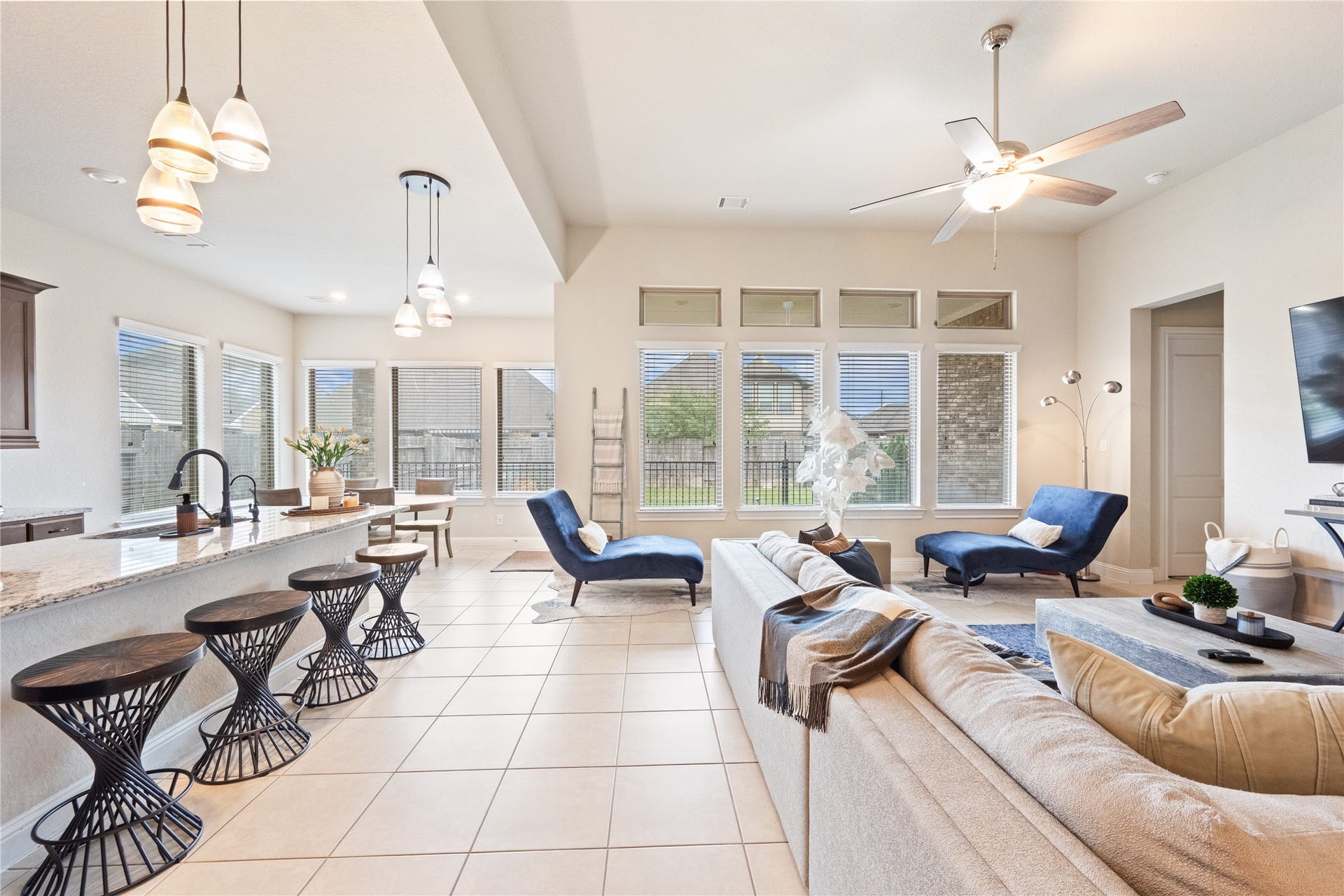 21610 Albertine Drive, Tomball, TX 77377 21610 Albertine Drive, Tomball, TX 77377