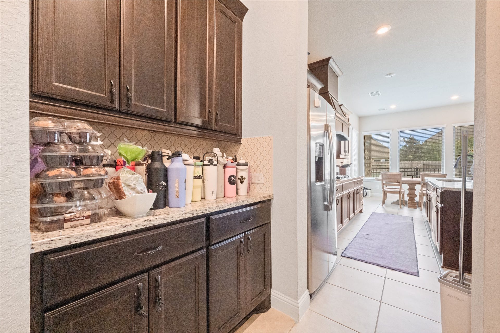 21610 Albertine Drive, Tomball, TX 77377 21610 Albertine Drive, Tomball, TX 77377