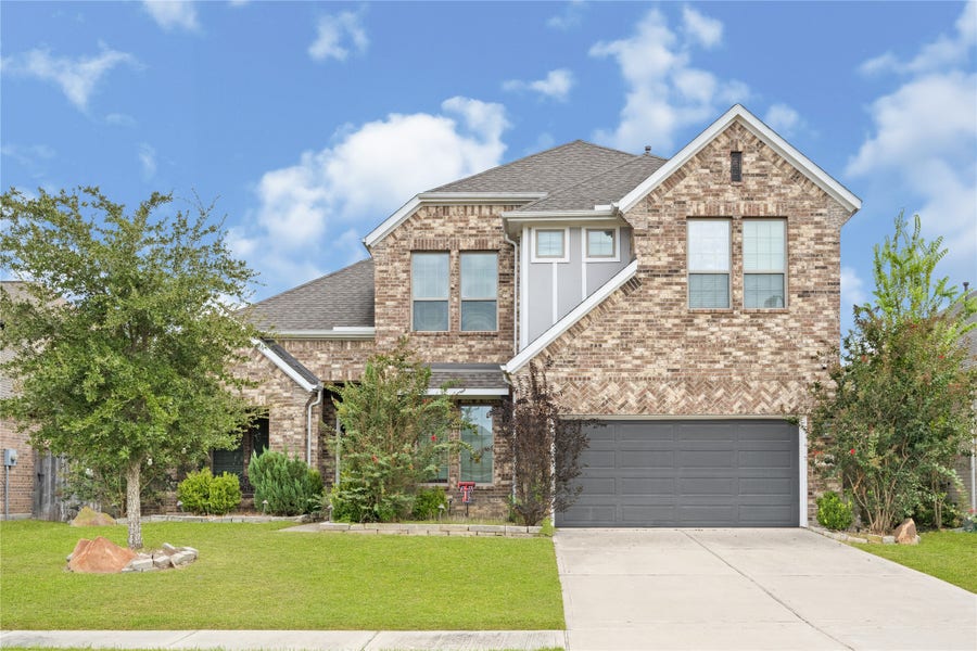 Property photo for 21610 Albertine Drive, Tomball, TX