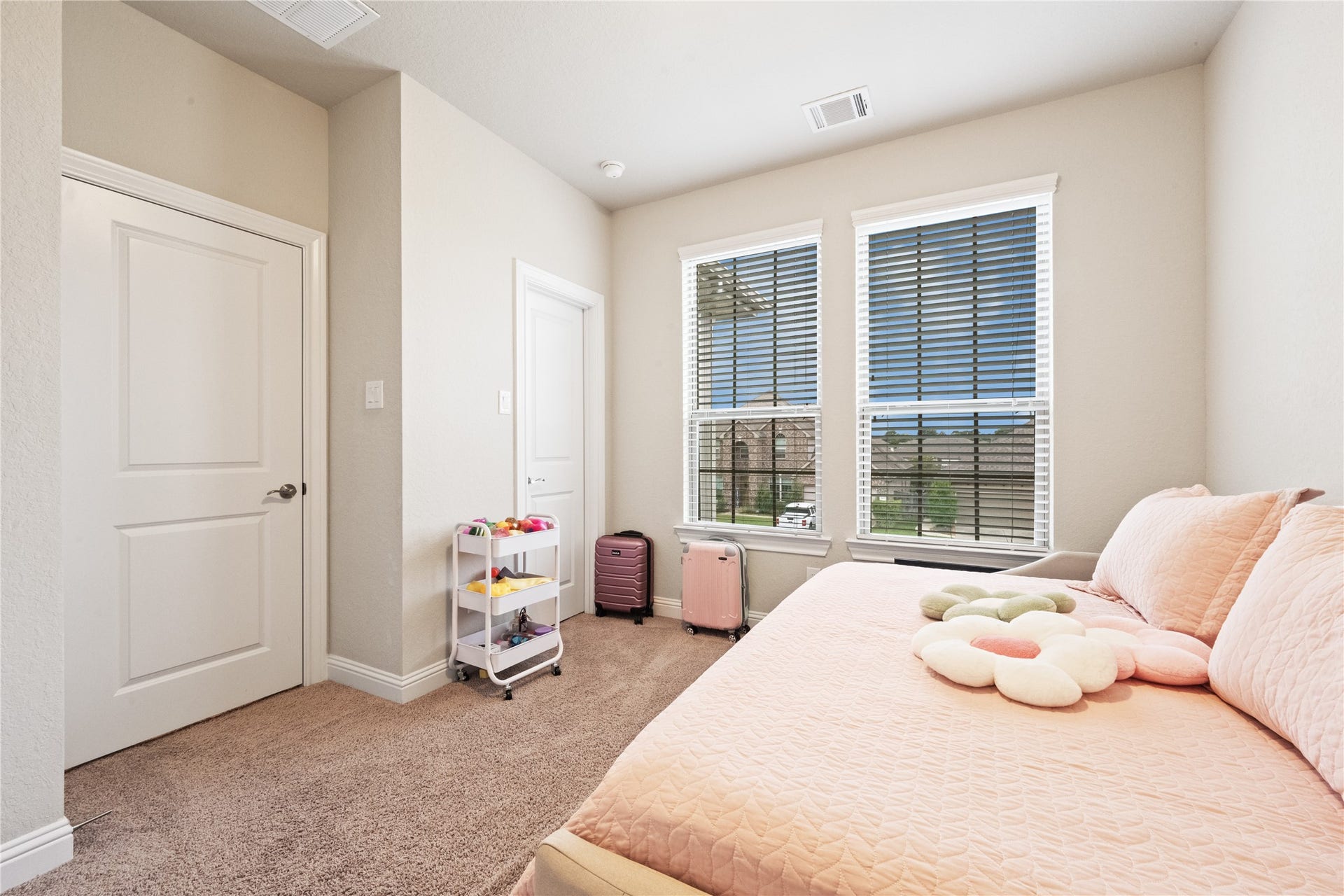 21610 Albertine Drive, Tomball, TX 77377 21610 Albertine Drive, Tomball, TX 77377