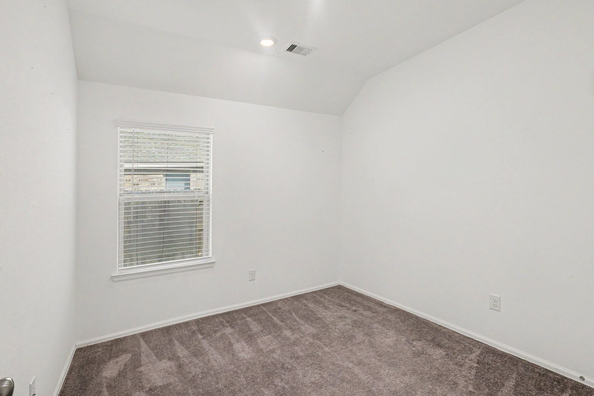23720 Pagliano Court, New Caney, TX 77357 Bedroom 4