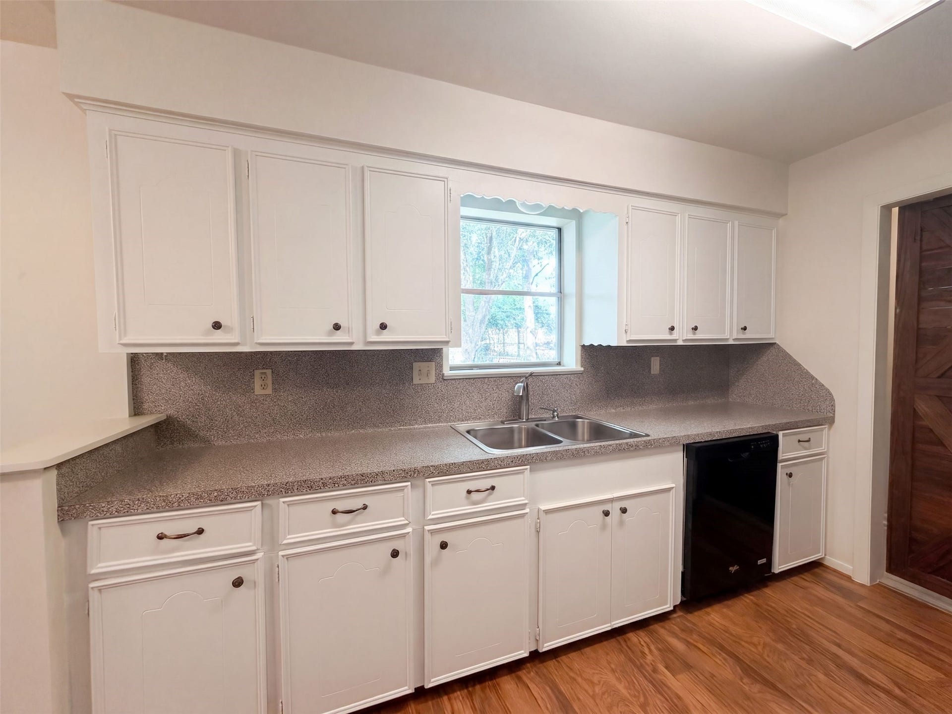 3506 Oxford Road, Alvin, TX 77511 3506 Oxford Road, Alvin, TX 77511