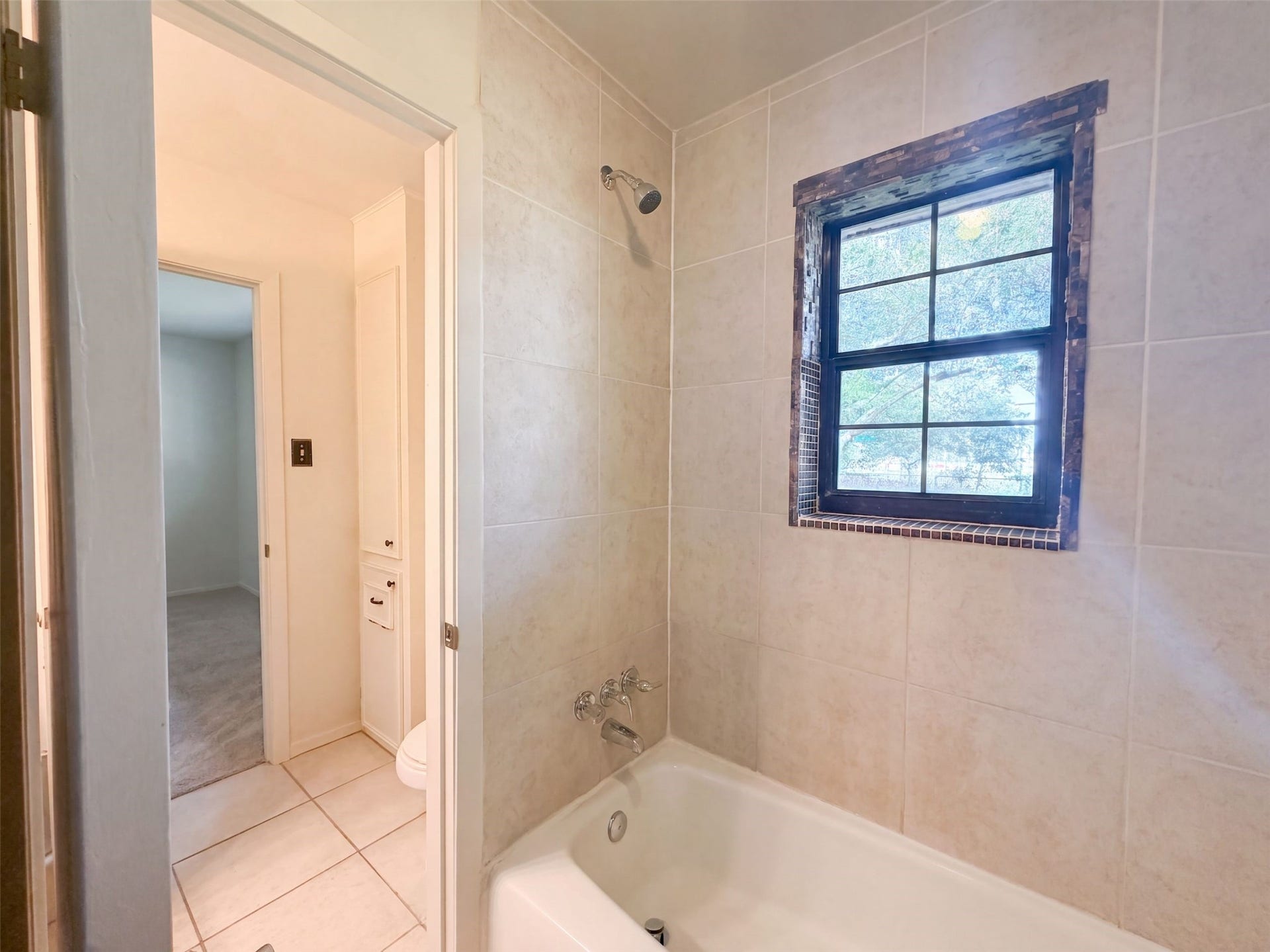 3506 Oxford Road, Alvin, TX 77511 3506 Oxford Road, Alvin, TX 77511
