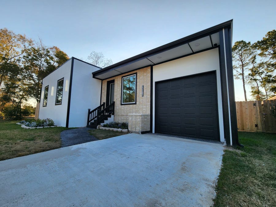 Property photo for 12107 Haroldson Forest Drive, Houston, TX