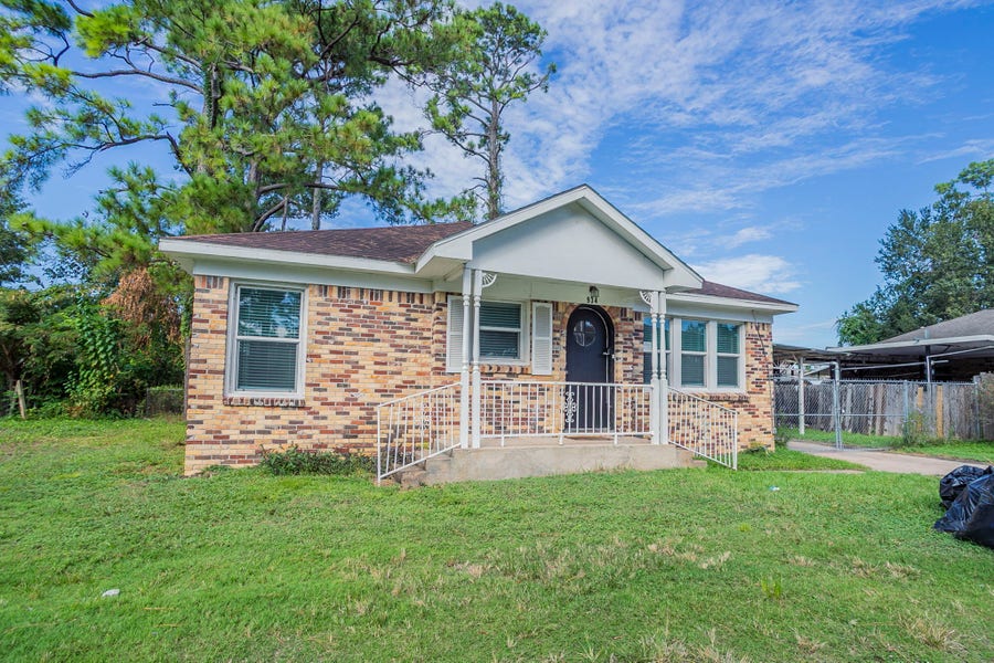 Property photo for 934 Lehman Street, Houston, TX