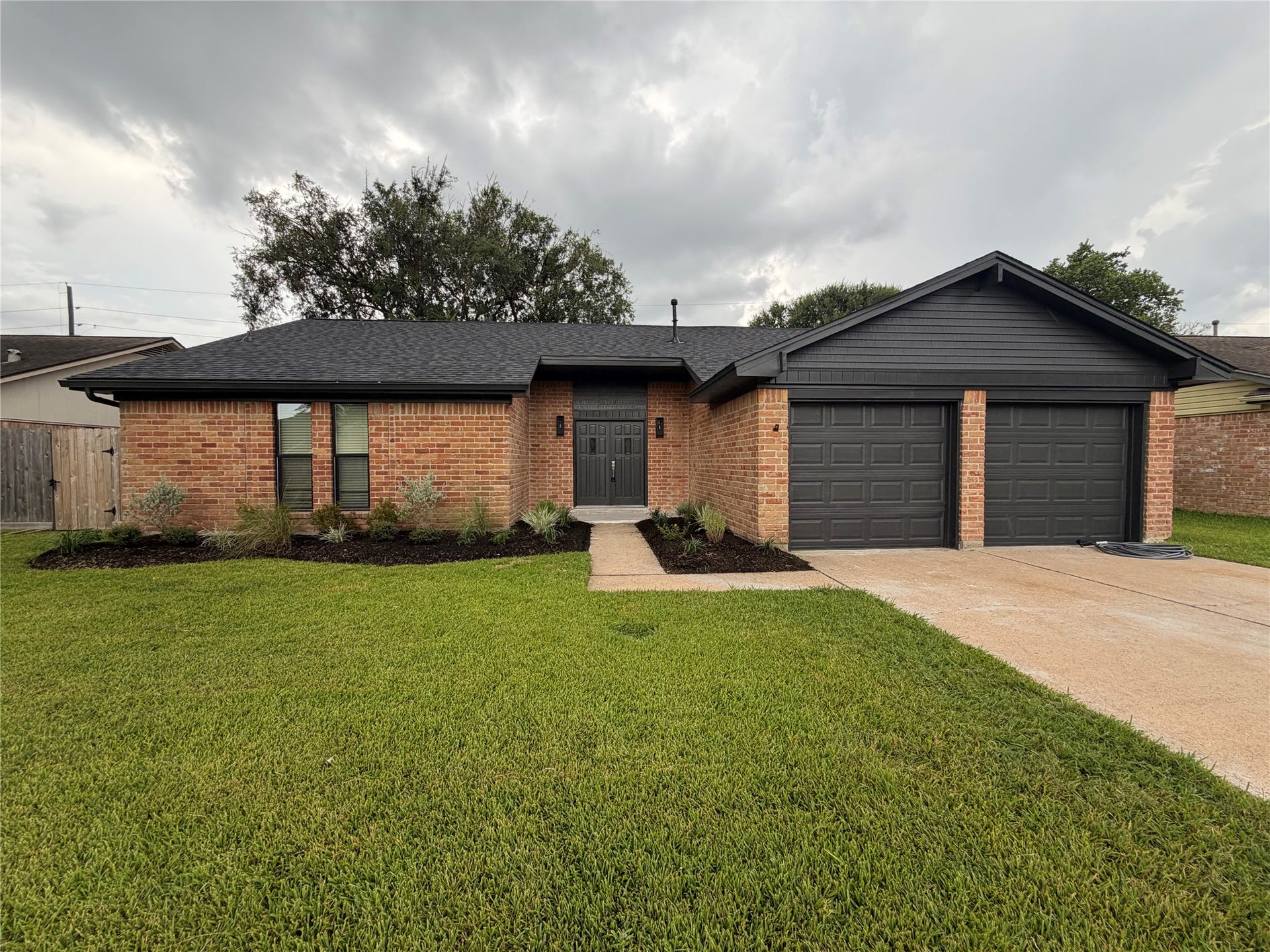 1811 Hanbury Court, Sugar Land, TX 77498