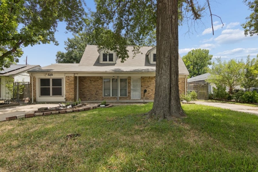 Property photo for 519 Oldcastle Street, Houston, TX