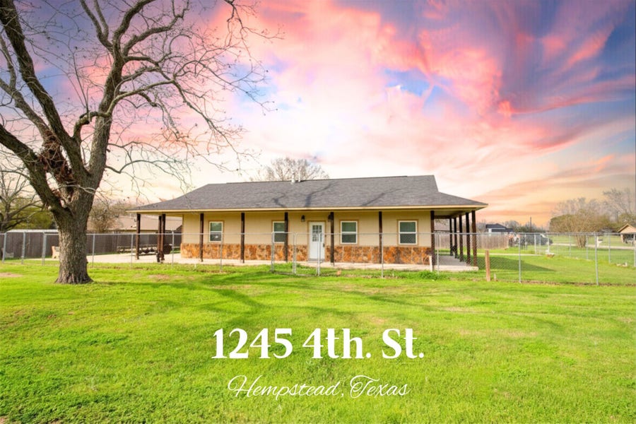 Property photo for 1245 4th st, Hempstead, TX