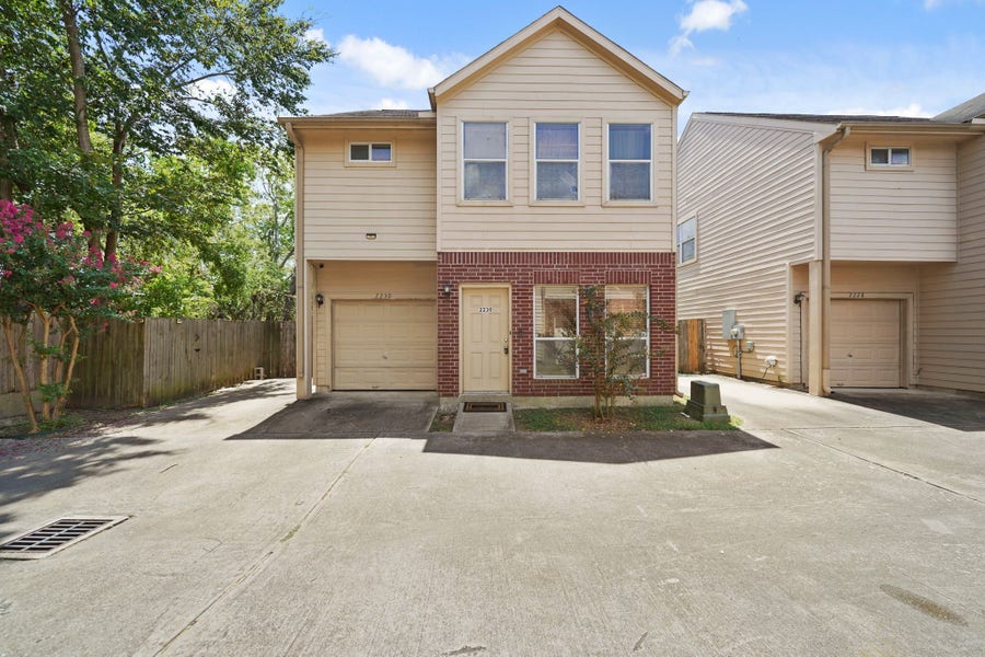 Property photo for 2230 Naomi Street, Houston, TX