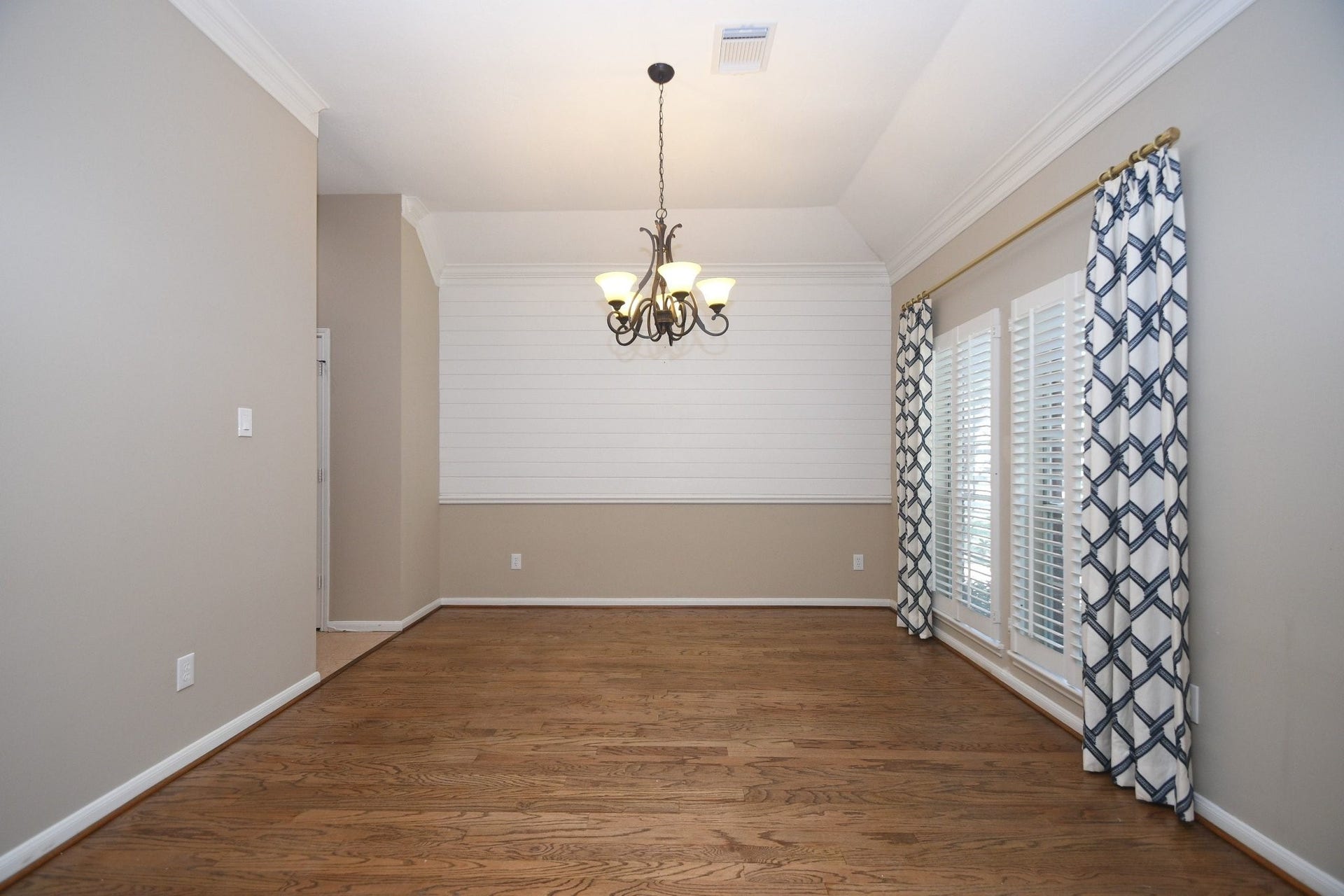 4907 Bend Court, Sugar Land, TX 77478 4907 Bend Court, Sugar Land, TX 77478