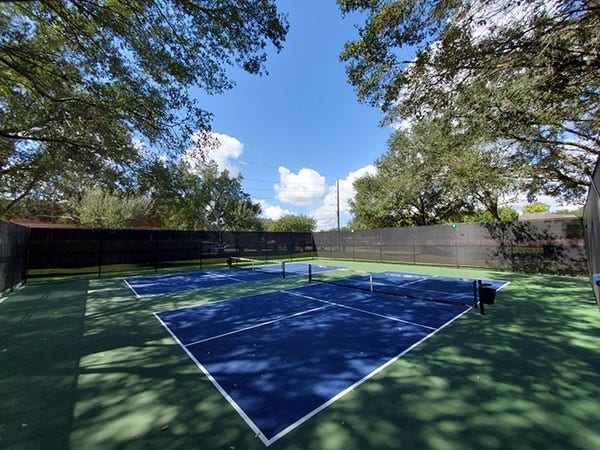 4907 Bend Court, Sugar Land, TX 77478 Tennis and pickle ball courts