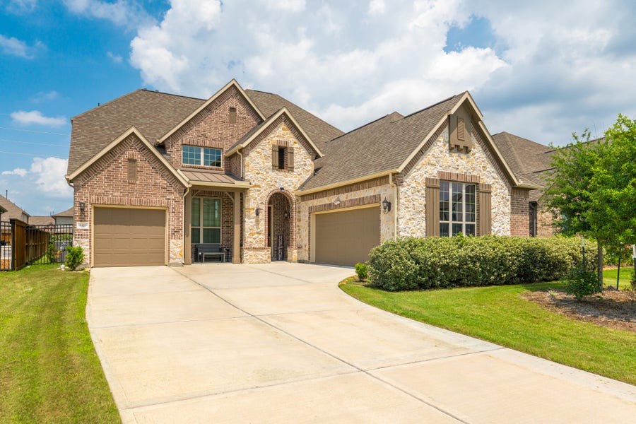 Property photo for 8110 Copper Rock Drive, Magnolia, TX