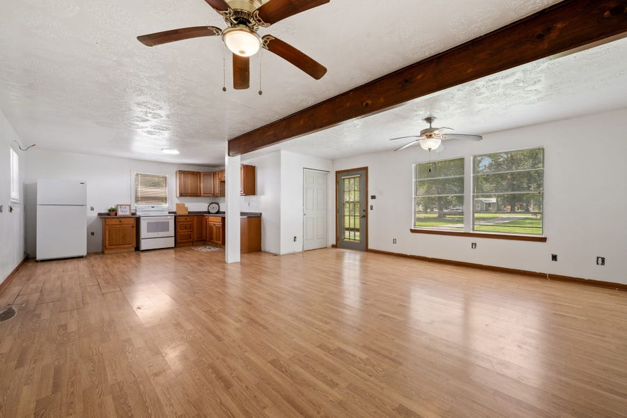 Property photo for 21000 Buck Knoll Road, Splendora, TX