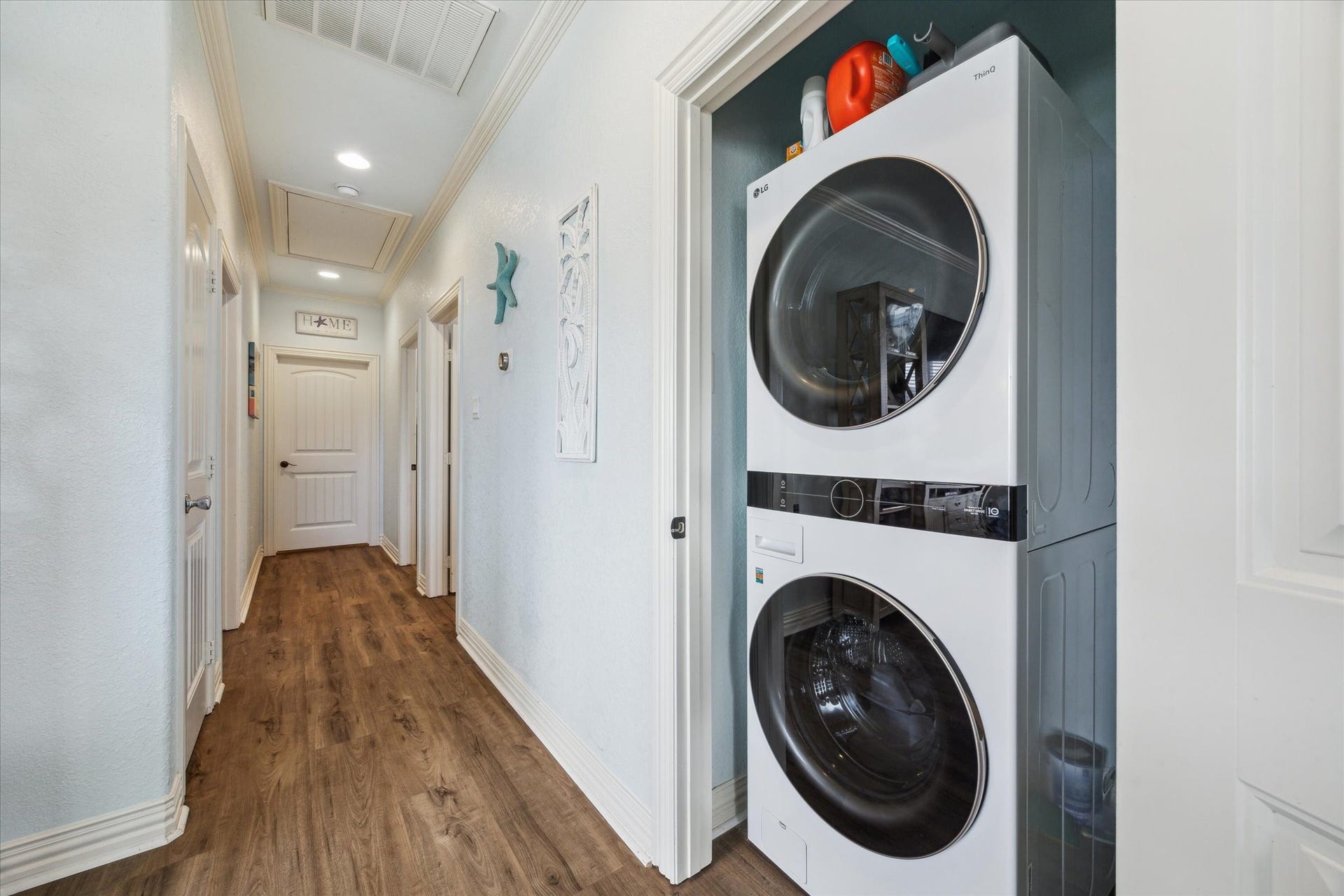 923 Tidelands Drive, Crystal Beach, TX 77650 New LG stackable washer/dryer - full size.