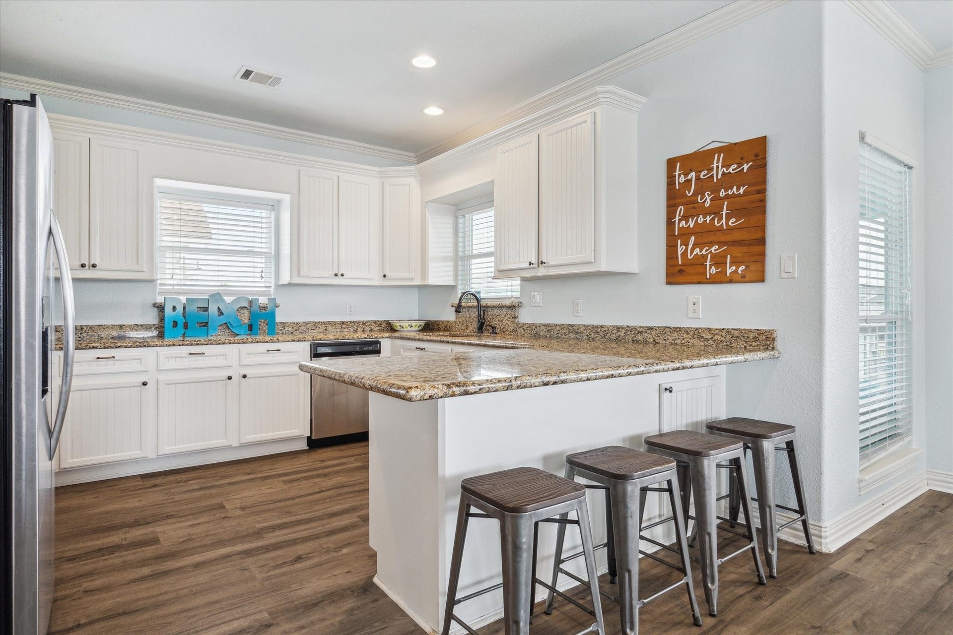 923 Tidelands Drive, Crystal Beach, TX 77650 Additional breakfast bar seating for extra convenience.