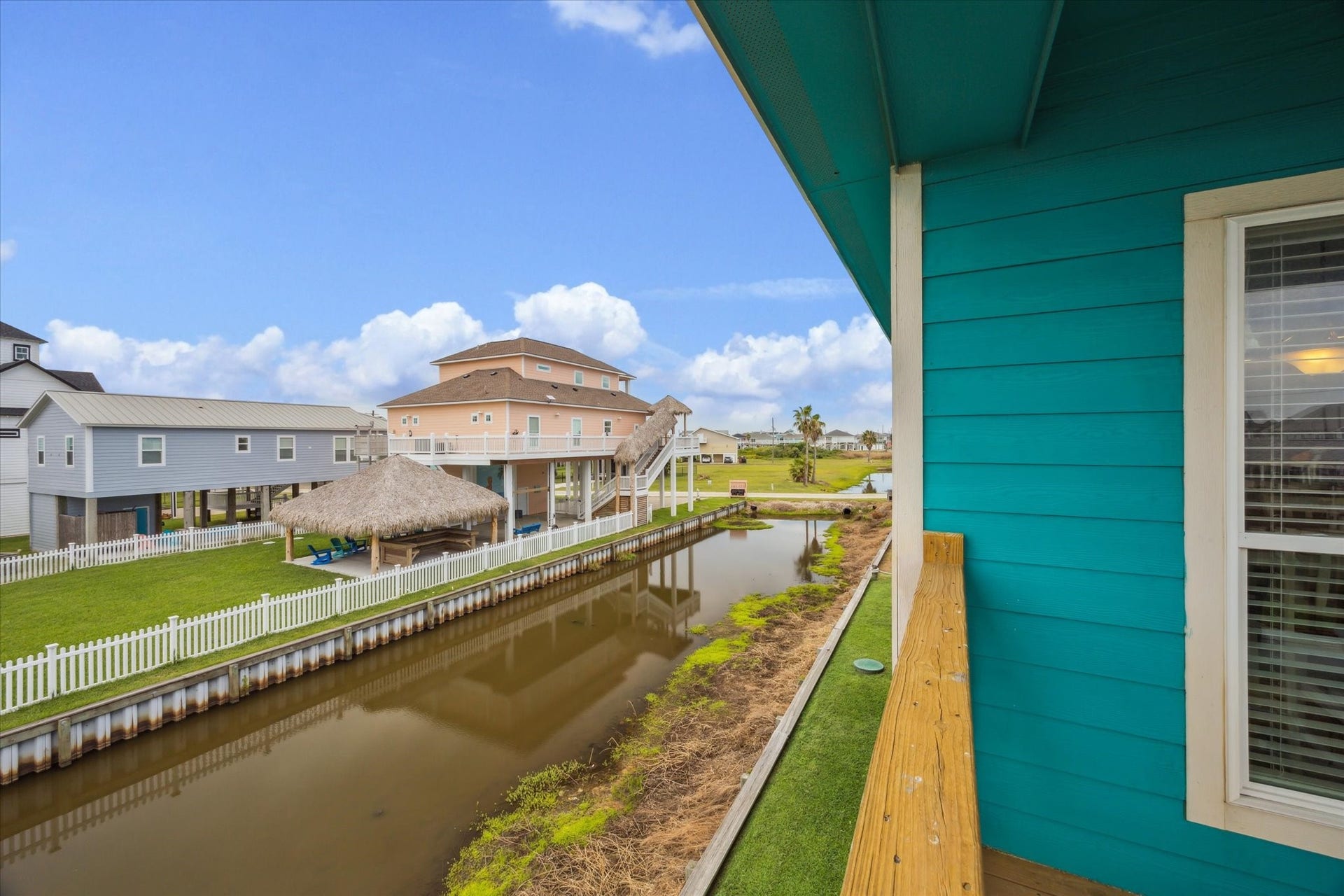 923 Tidelands Drive, Crystal Beach, TX 77650 Make sure to keep a look out for turtles, fish and coastal birds!