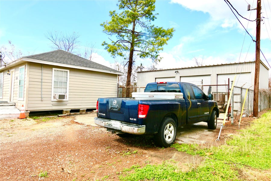 Property photo for 5720 Roberts Road, Katy, TX