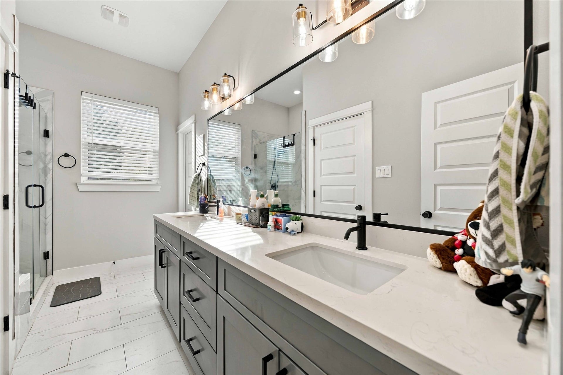5605 Mulvey Street, Houston, TX 77020 5605 Mulvey Street, Houston, TX 77020