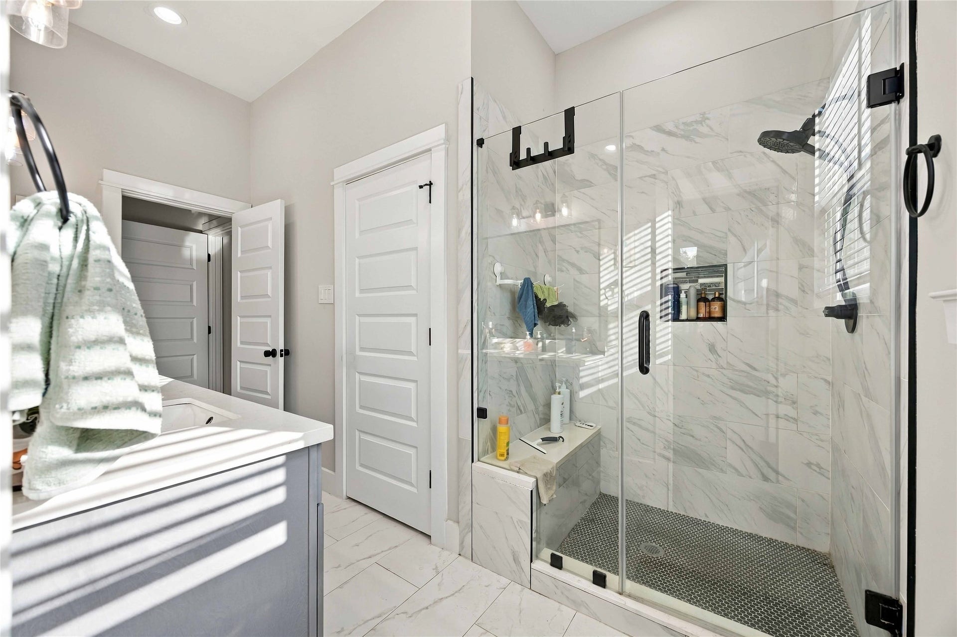 5605 Mulvey Street, Houston, TX 77020 5605 Mulvey Street, Houston, TX 77020
