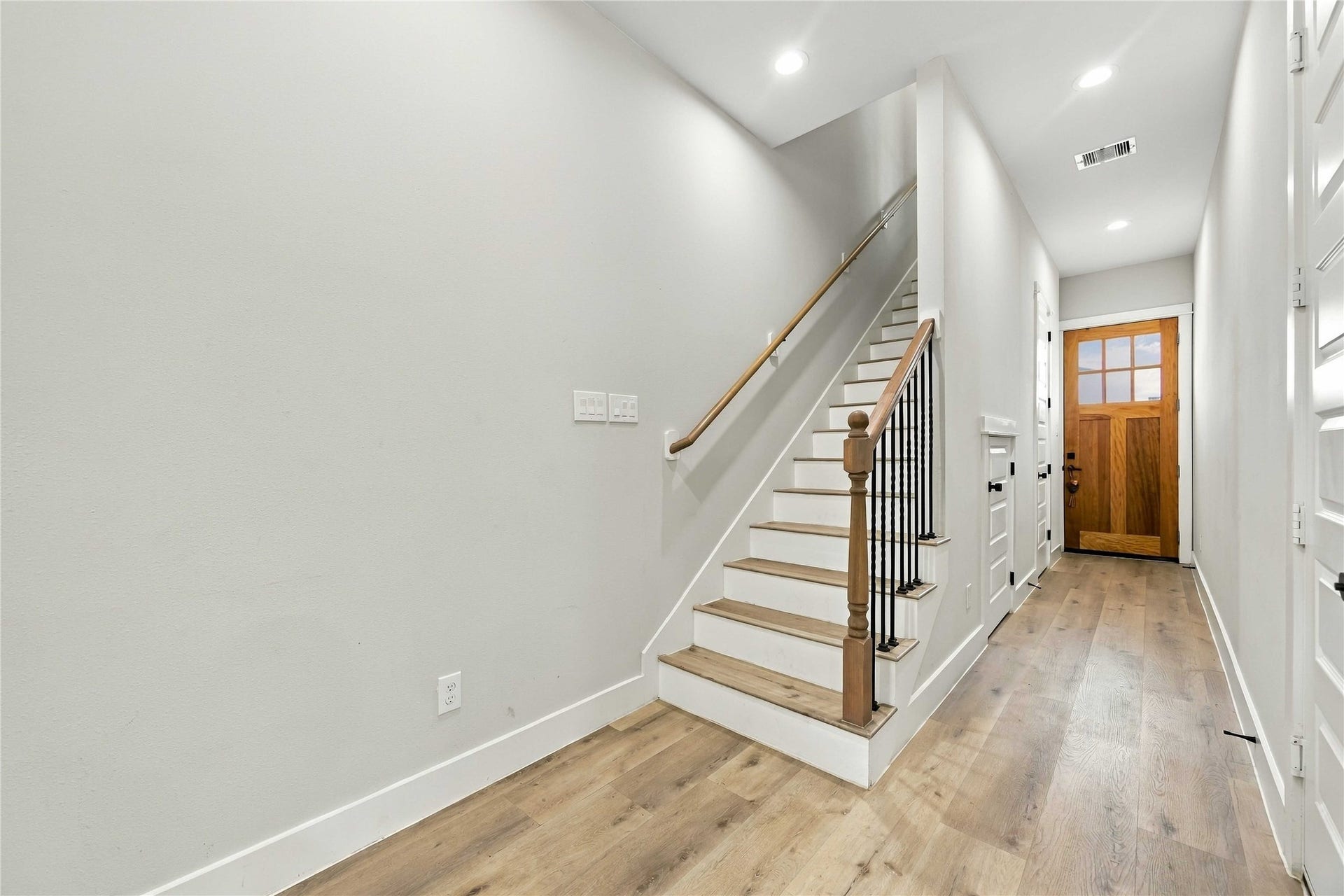 5605 Mulvey Street, Houston, TX 77020 5605 Mulvey Street, Houston, TX 77020
