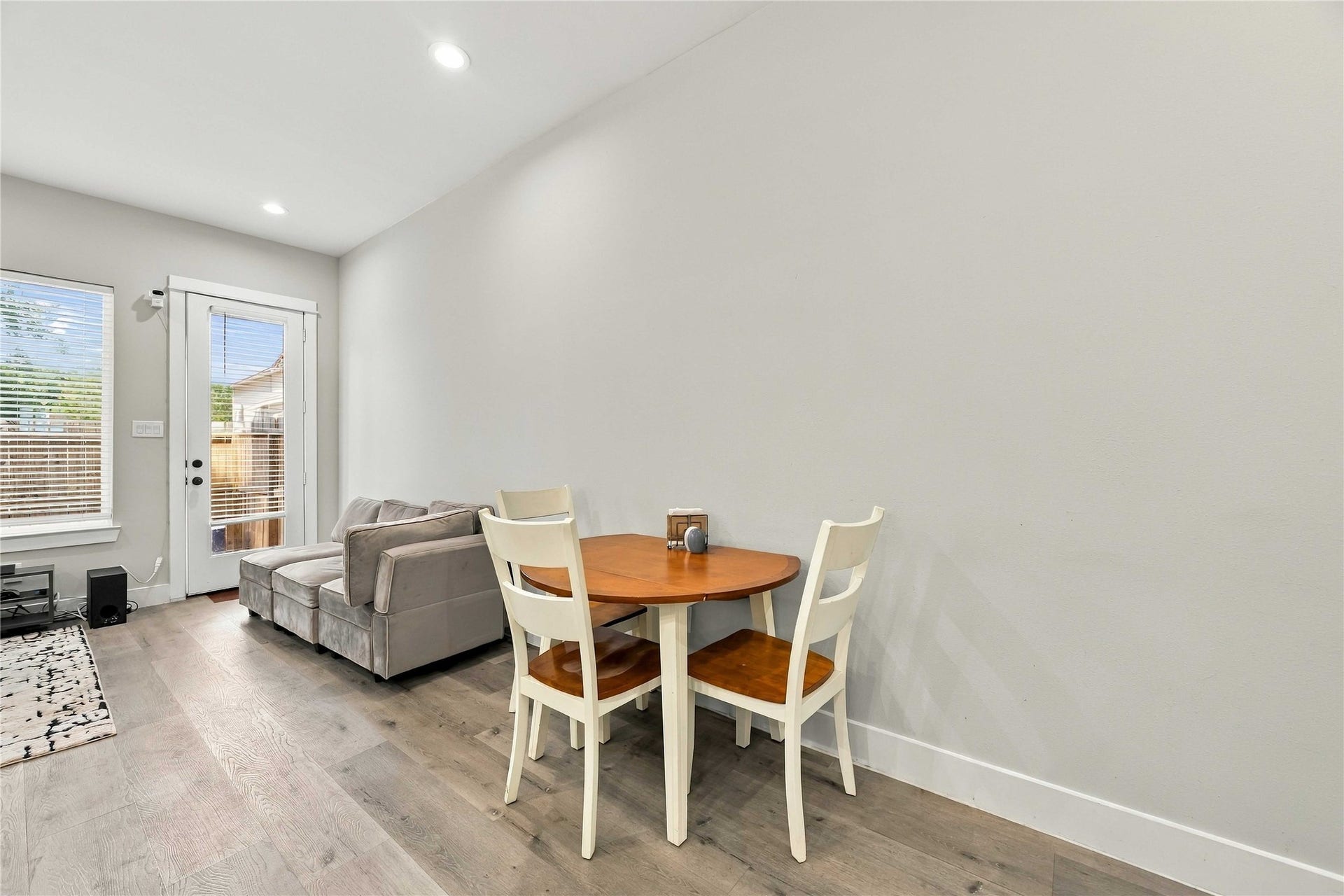 5605 Mulvey Street, Houston, TX 77020 5605 Mulvey Street, Houston, TX 77020